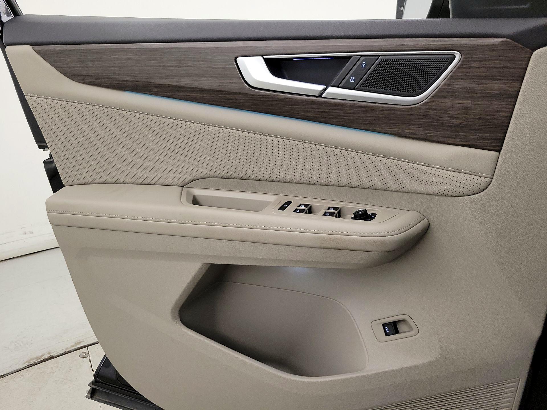 Thumbnail: 2024 Volkswagen Atlas - 12