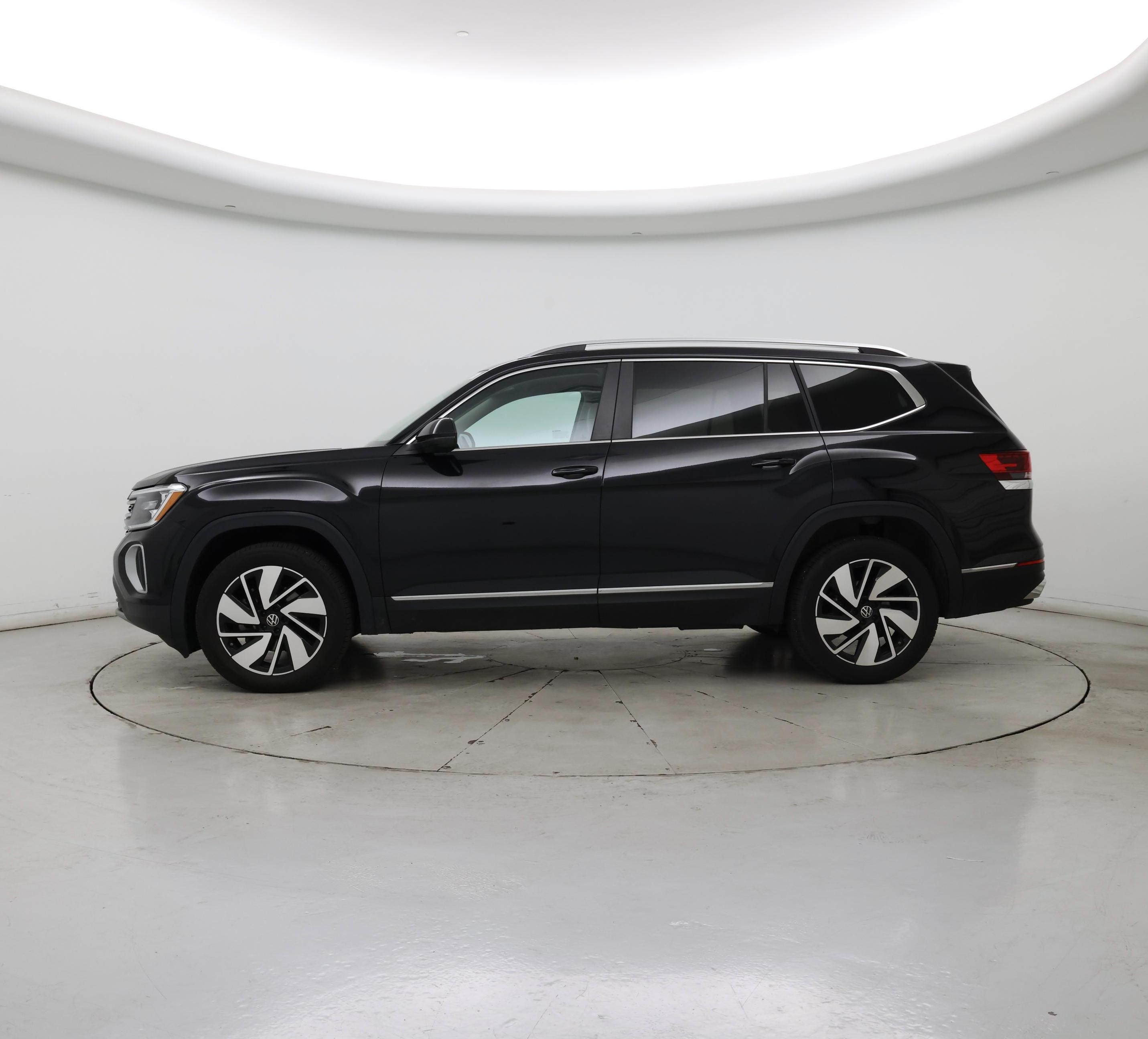 Thumbnail: 2024 Volkswagen Atlas - 3