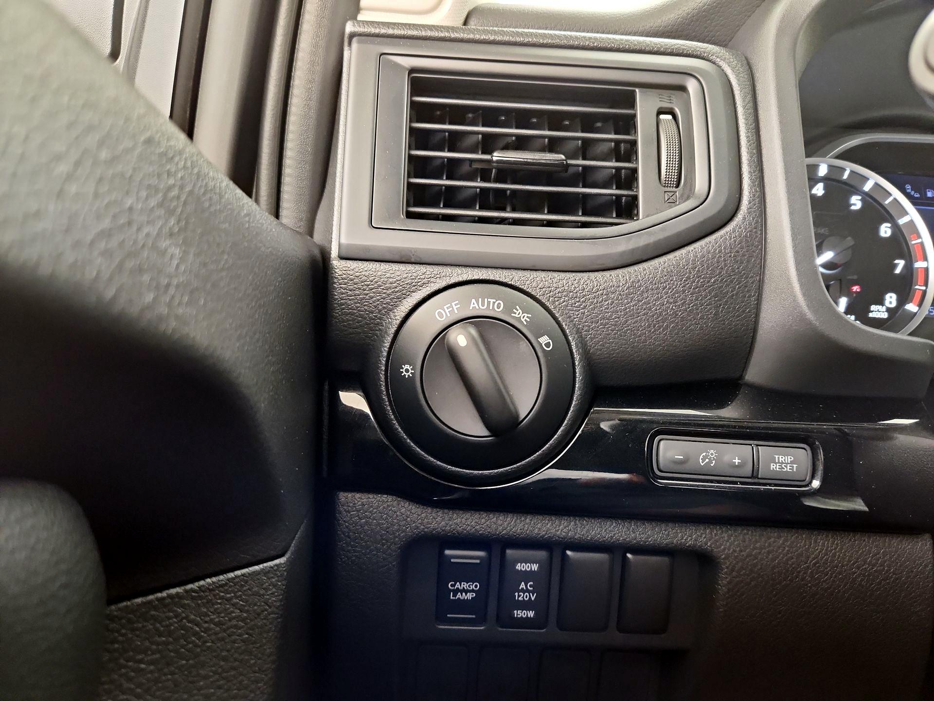 Thumbnail: 2024 Nissan Titan - 13