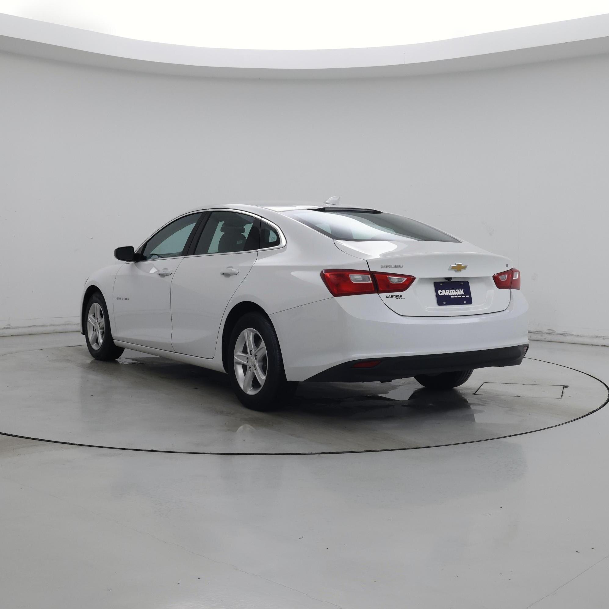 Thumbnail: 2023 Chevrolet Malibu - 2