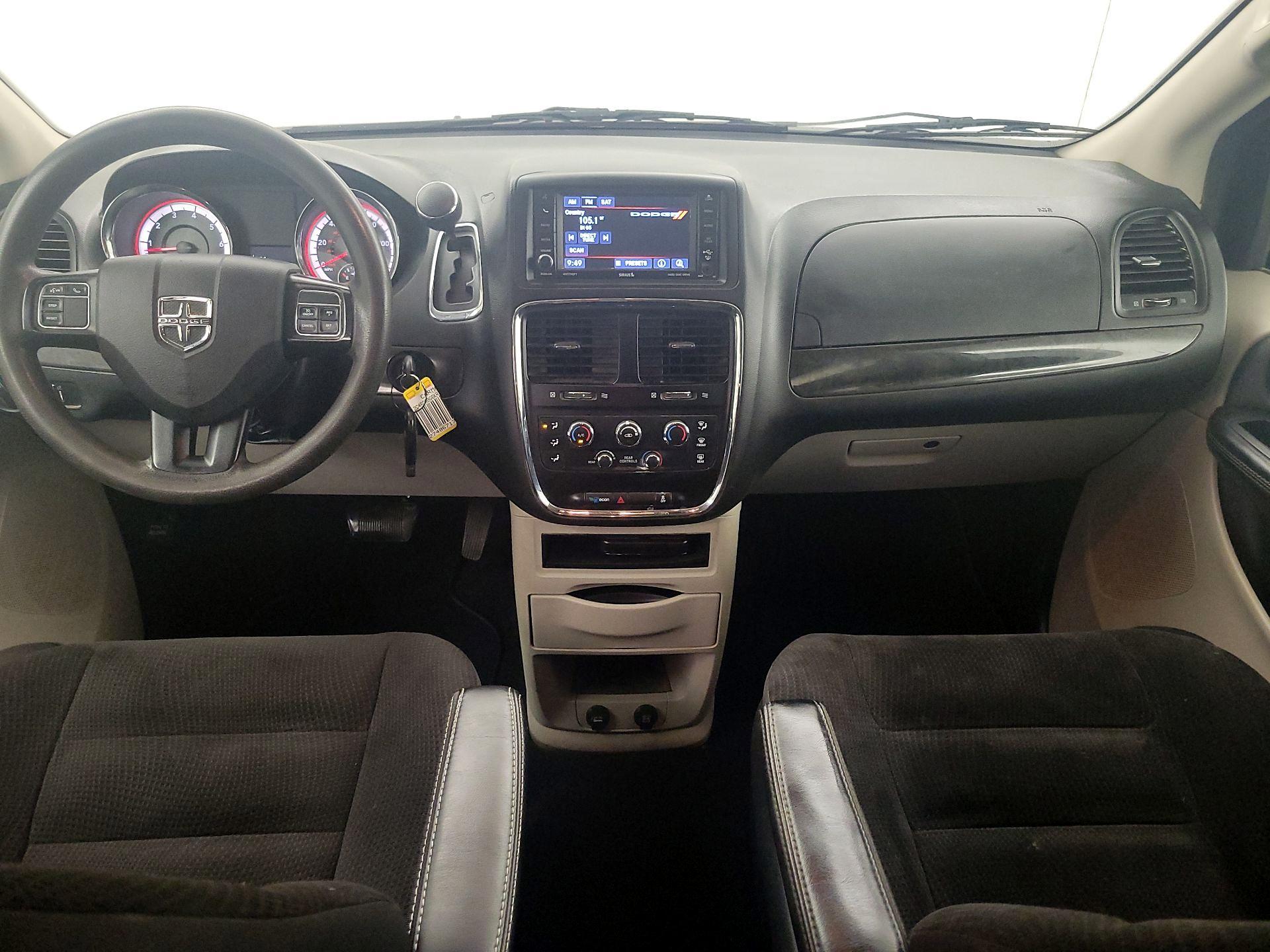 Thumbnail: 2019 Dodge Grand Caravan - 9