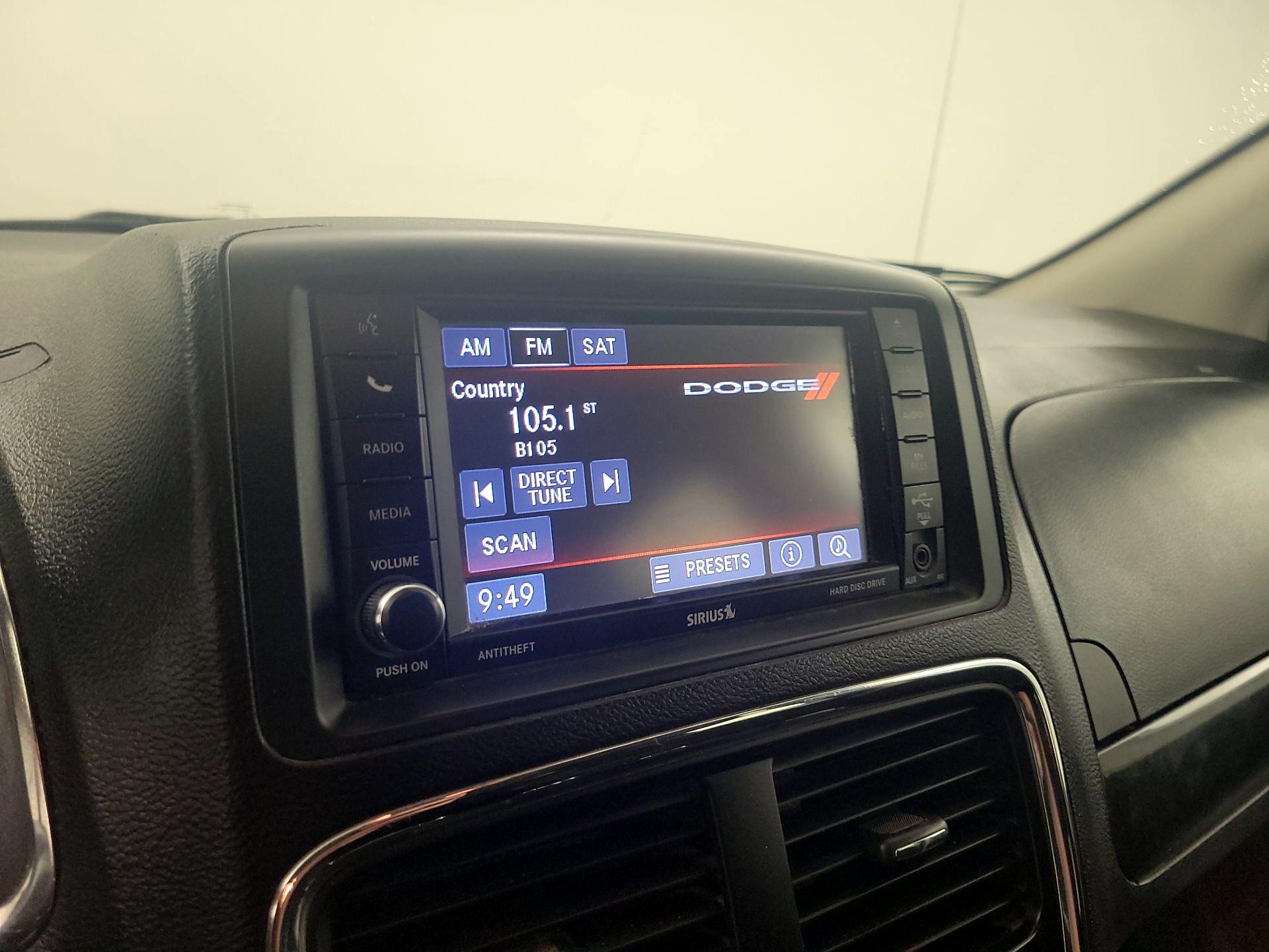 Thumbnail: 2019 Dodge Grand Caravan - 15