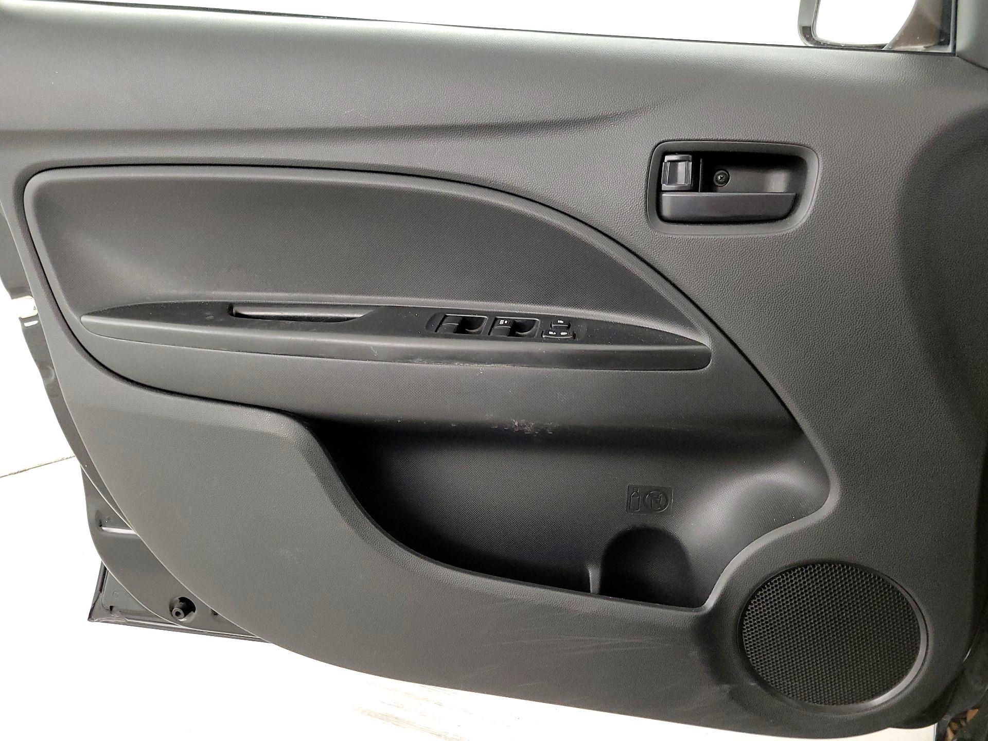 Thumbnail: 2021 Mitsubishi Mirage - 12