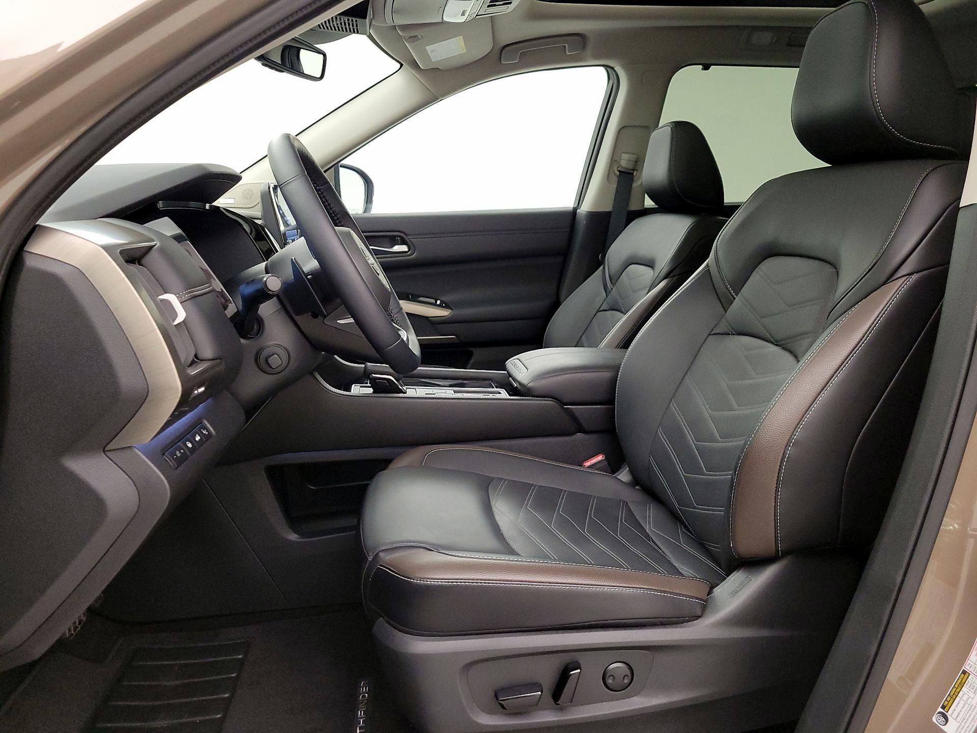 Thumbnail: 2024 Nissan Pathfinder - 11