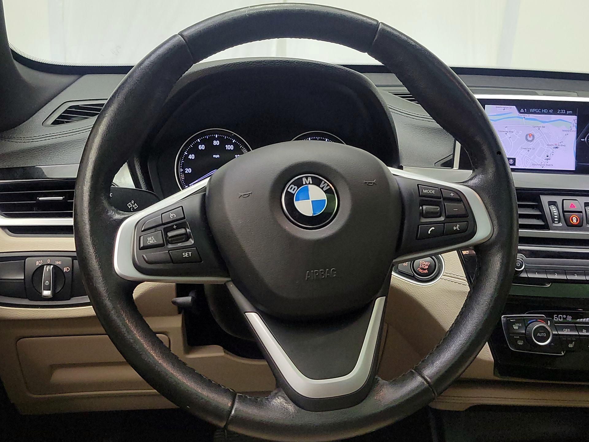 Thumbnail: 2021 BMW X1 - 10