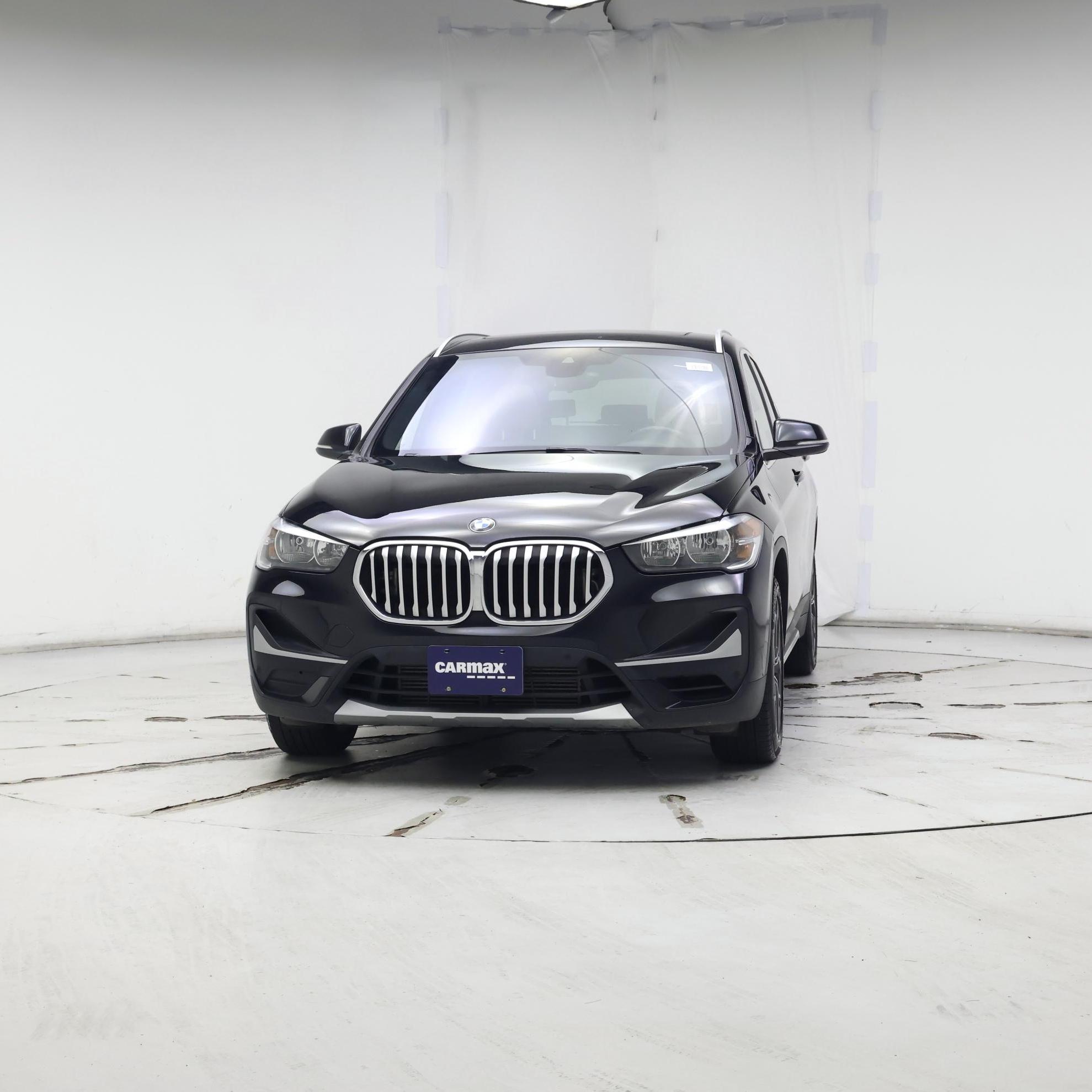 Thumbnail: 2021 BMW X1 - 4