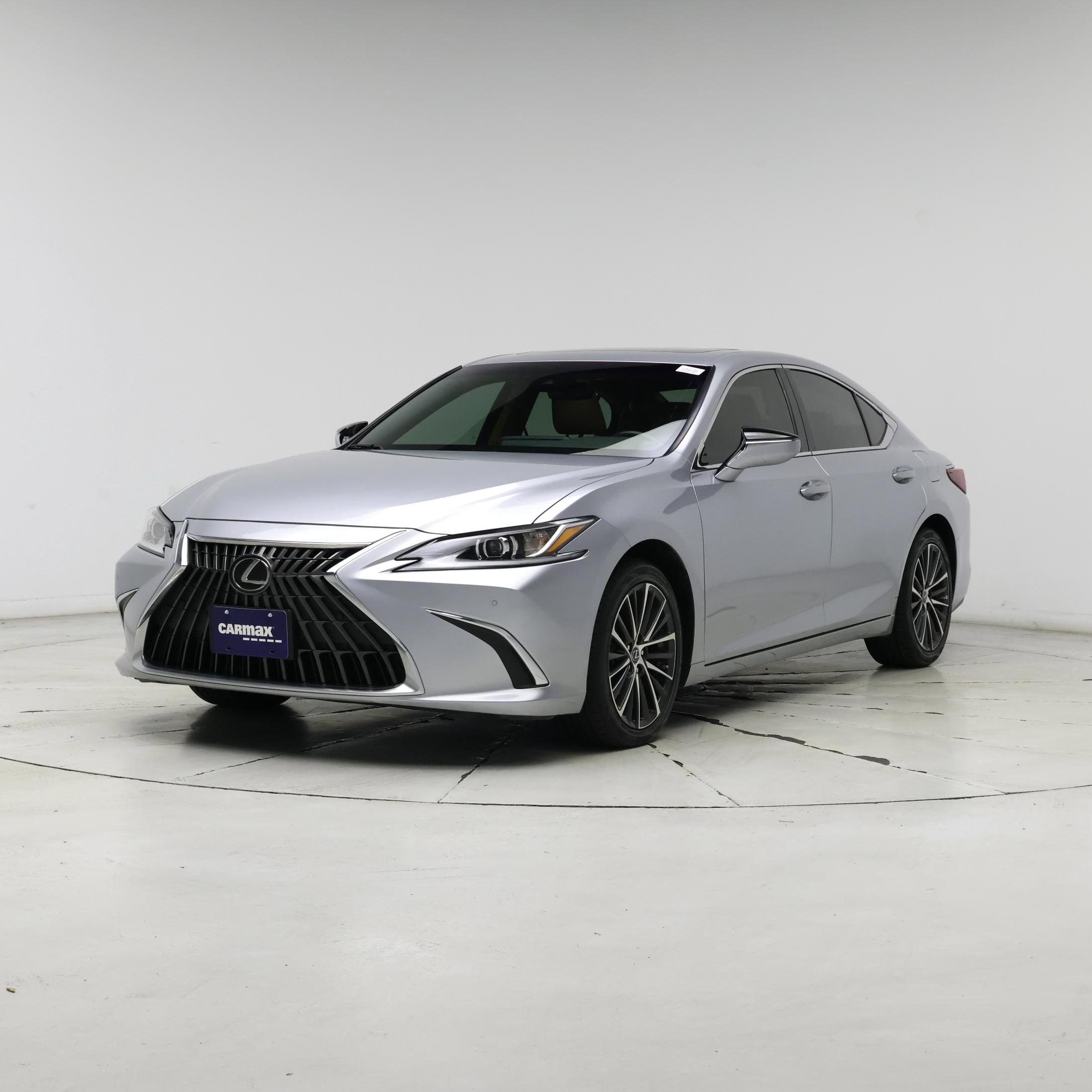 Thumbnail: 2022 Lexus ES - 4