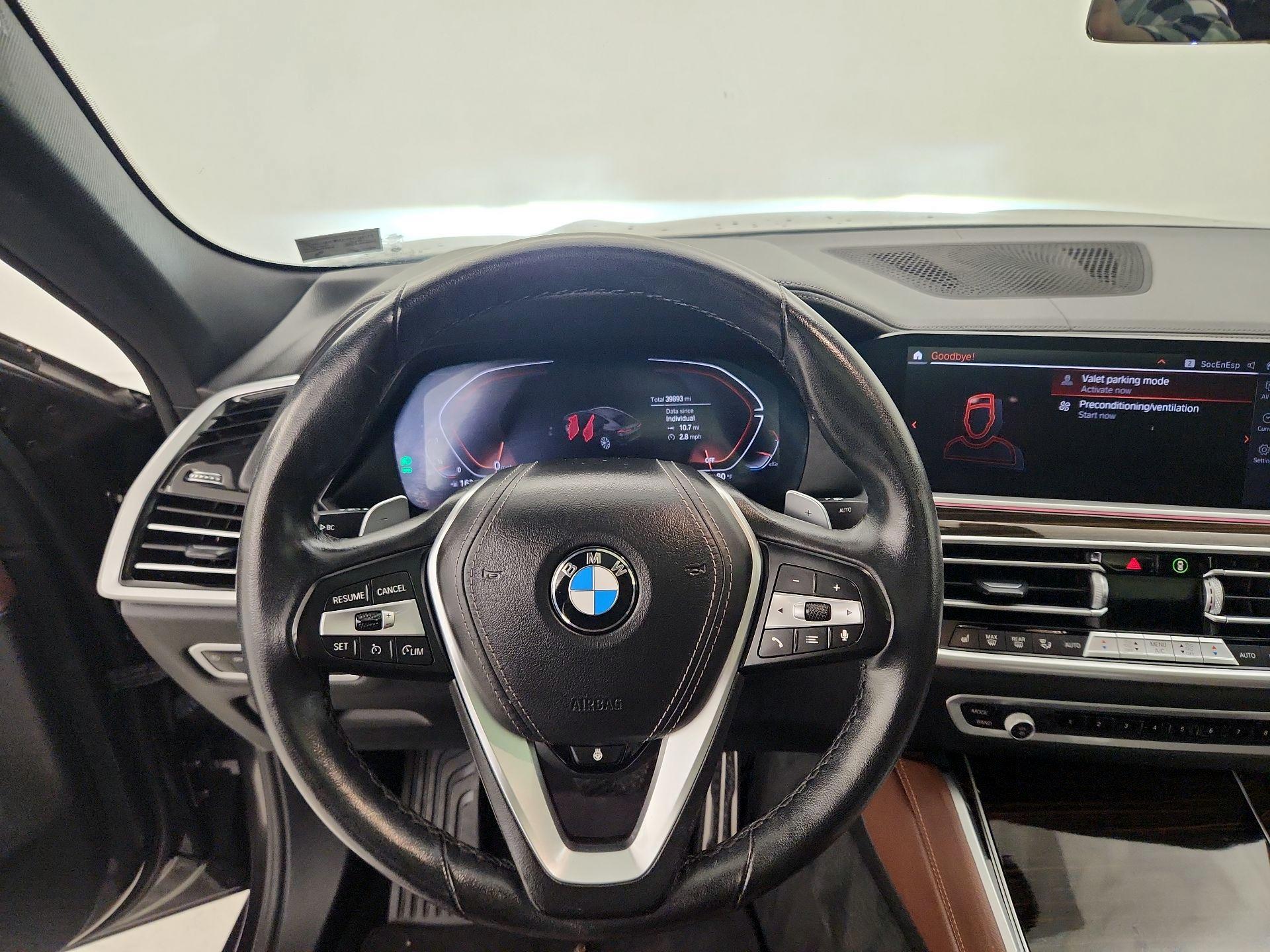 Thumbnail: 2021 BMW X6 - 10