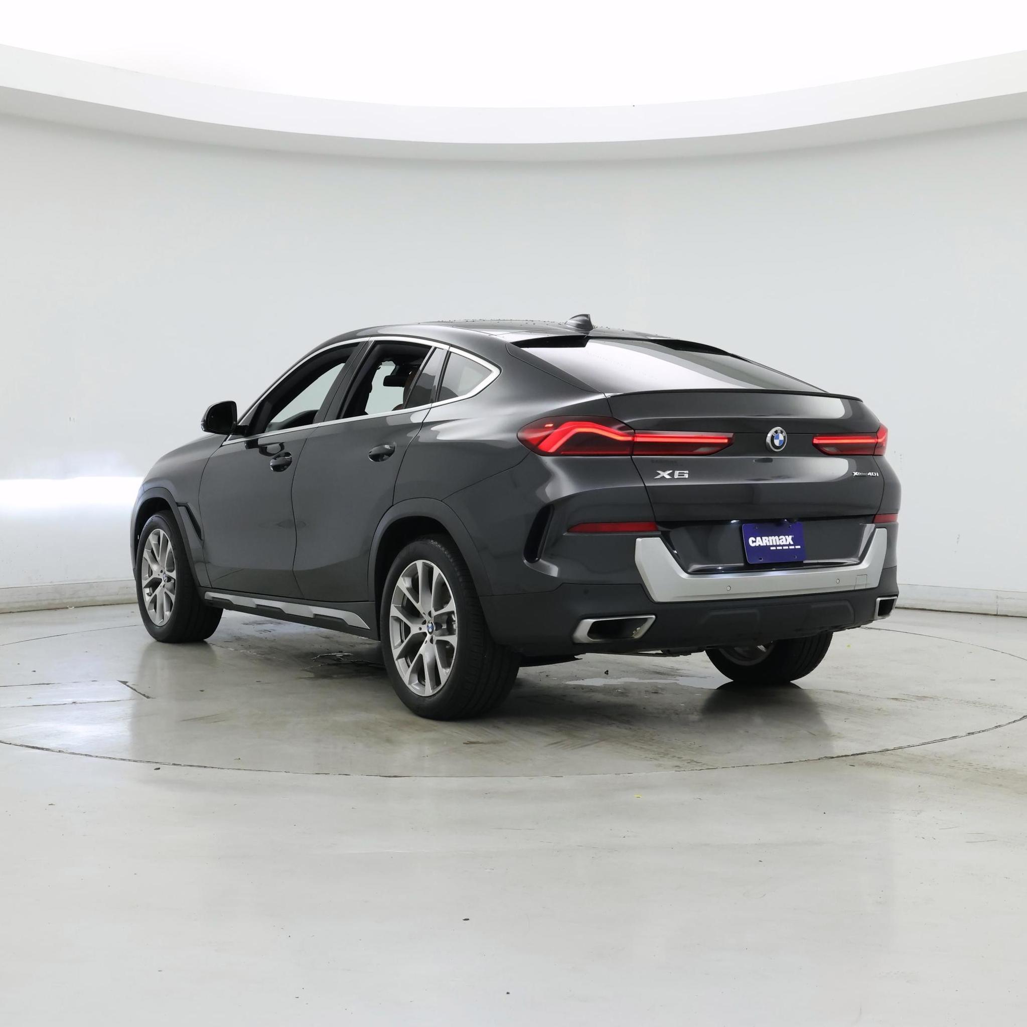Thumbnail: 2021 BMW X6 - 2