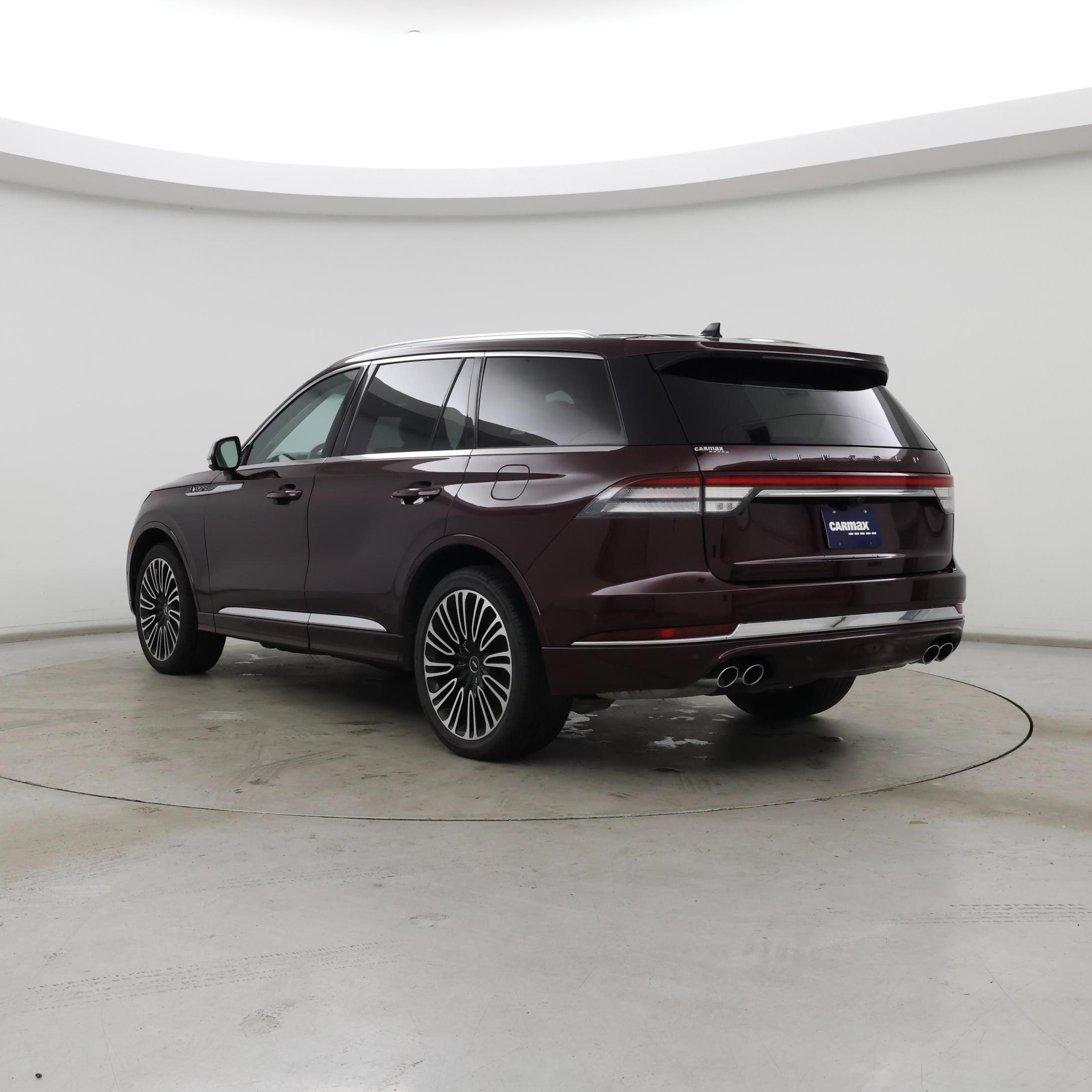 Thumbnail: 2022 Lincoln Aviator - 2