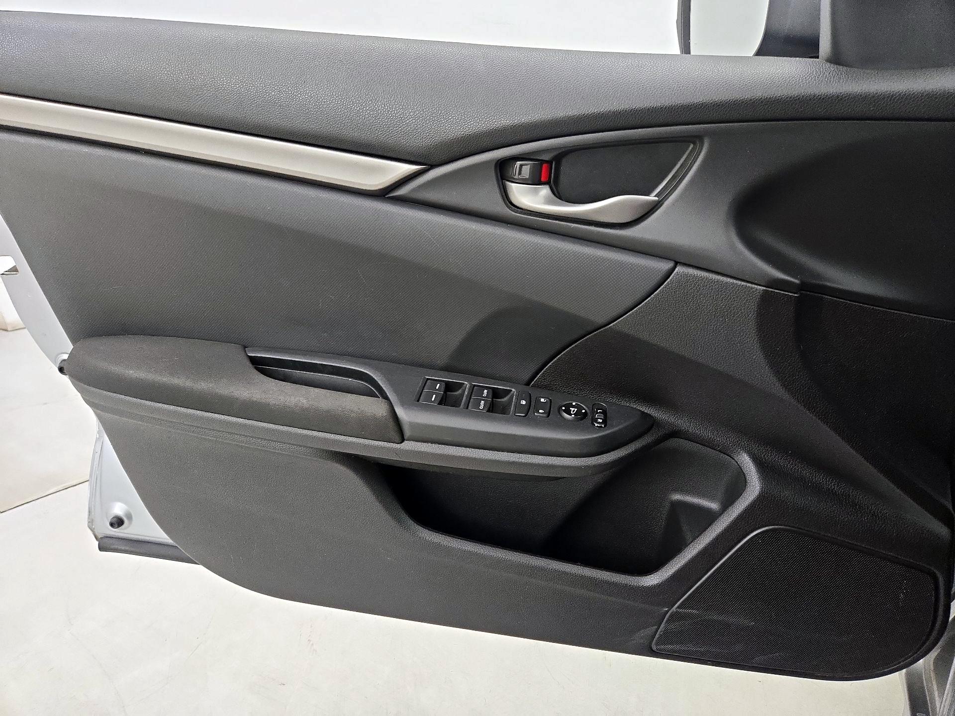 Thumbnail: 2020 Honda Civic - 12