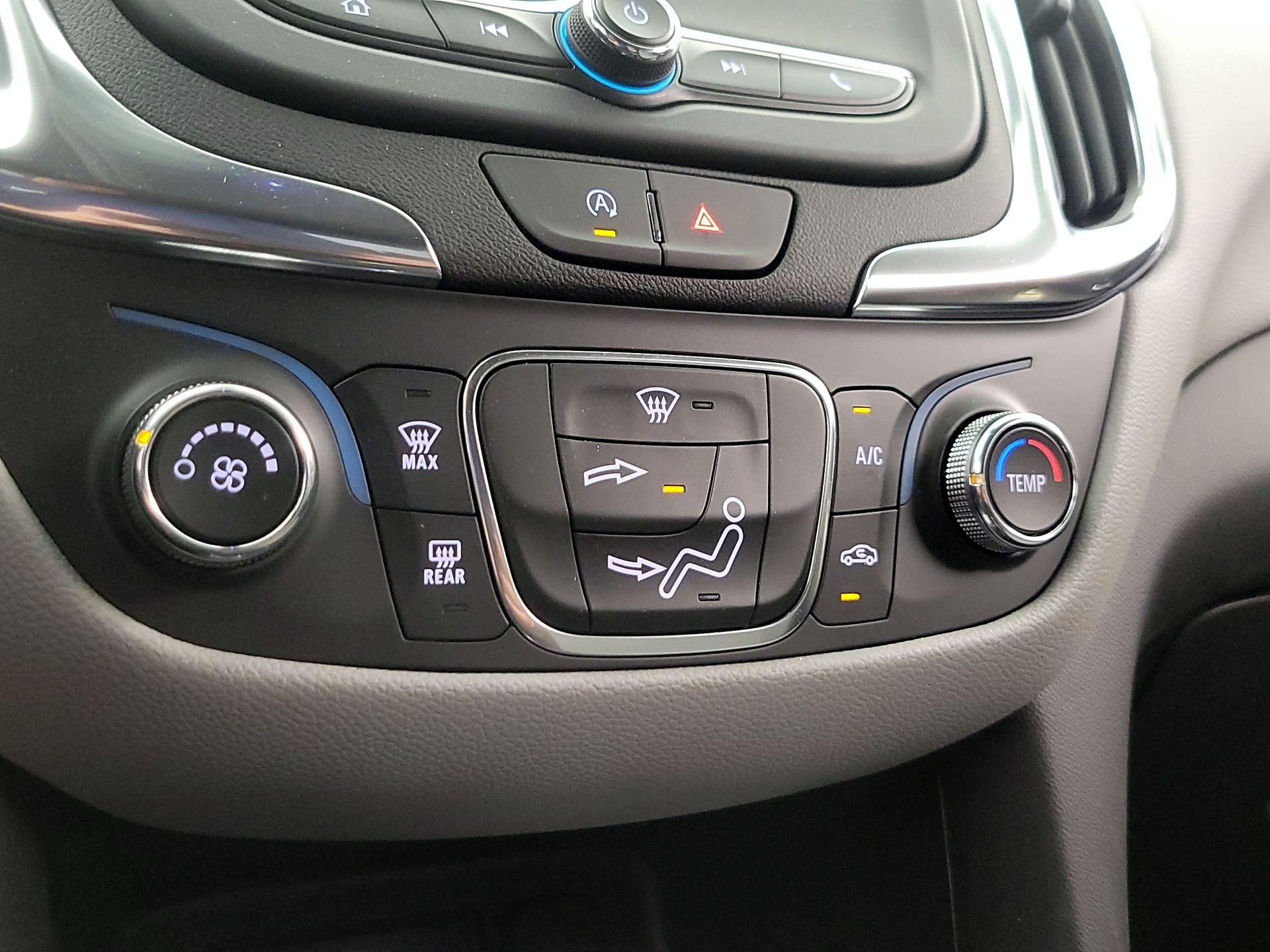 Thumbnail: 2024 Chevrolet Equinox - 16