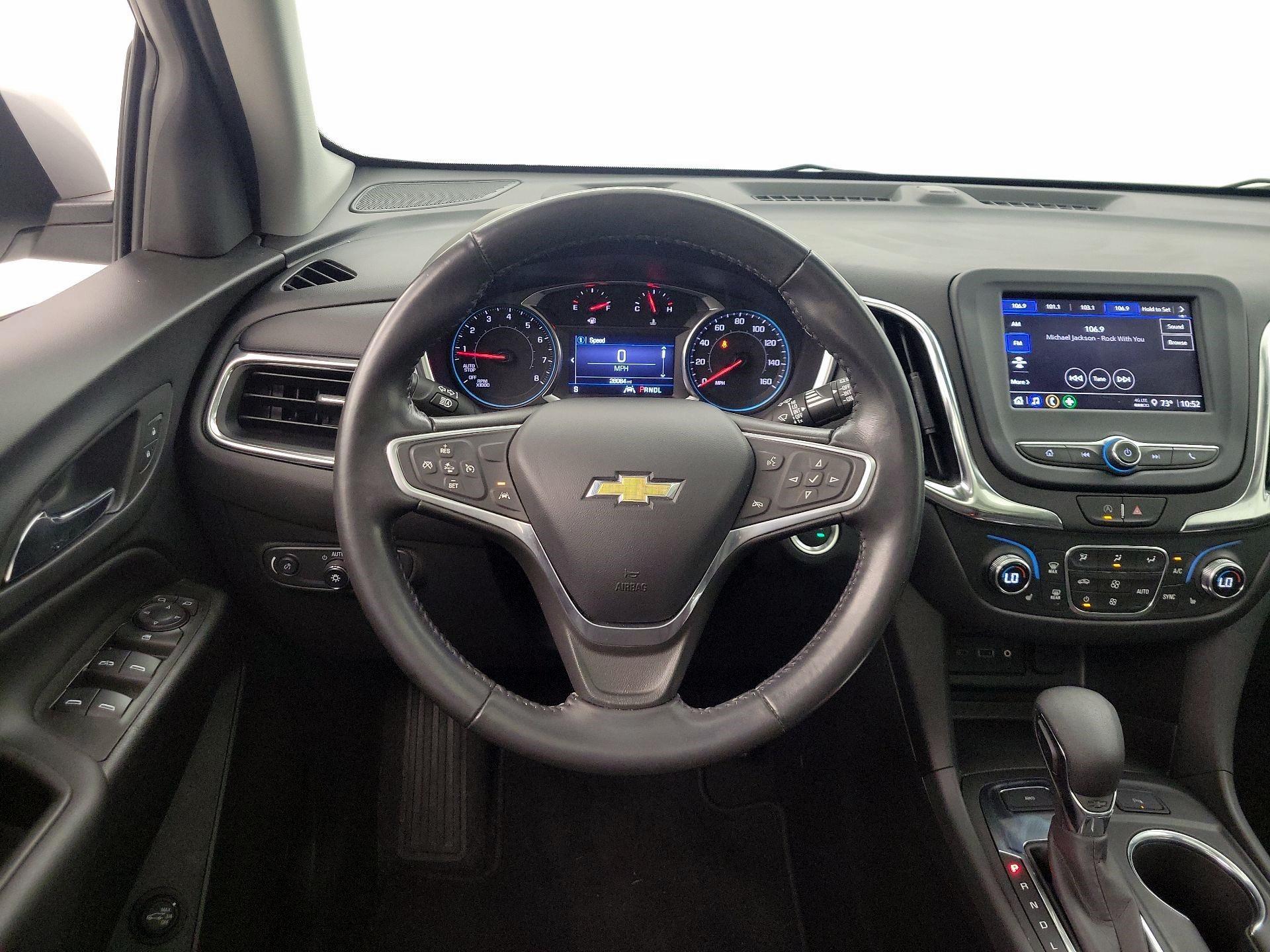 Thumbnail: 2022 Chevrolet Equinox - 10