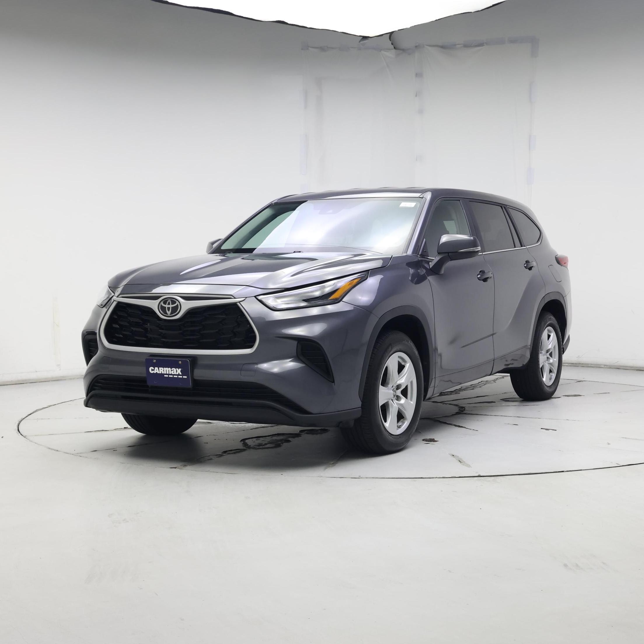 Thumbnail: 2023 Toyota Highlander - 4