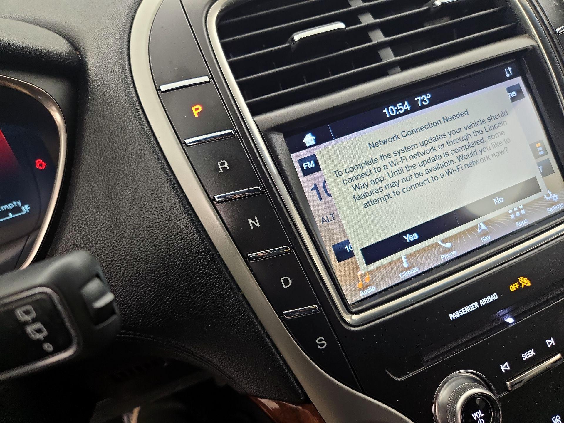 Thumbnail: 2019 Lincoln Nautilus - 18