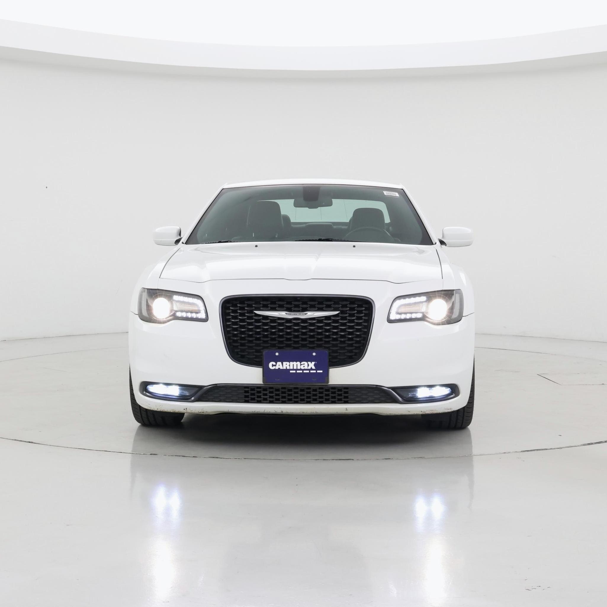 Thumbnail: 2019 Chrysler 300 - 5