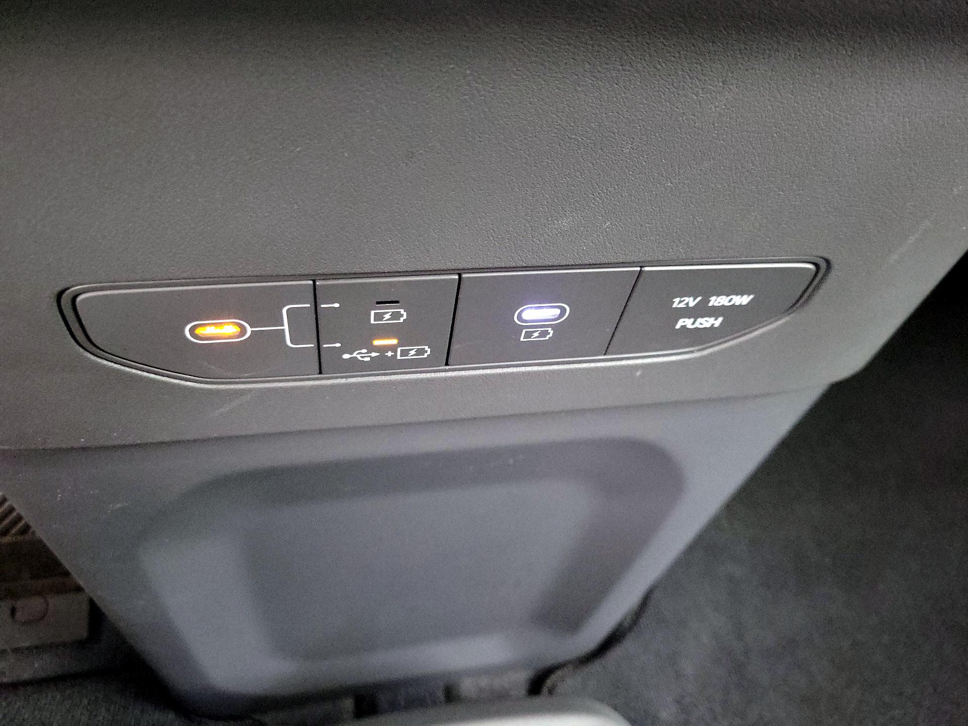 Thumbnail: 2024 Kia EV9 - 19