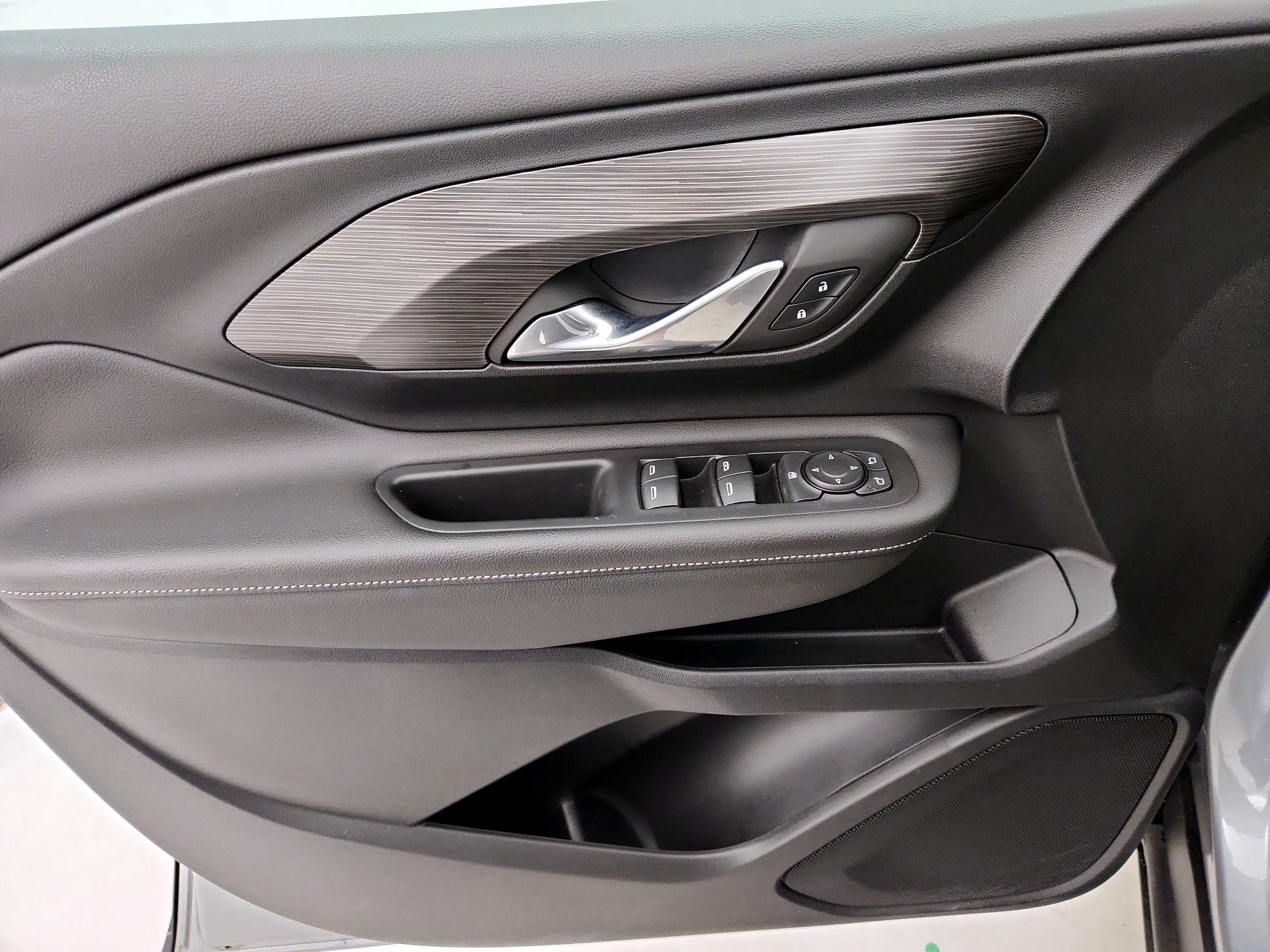 Thumbnail: 2023 GMC Terrain - 12