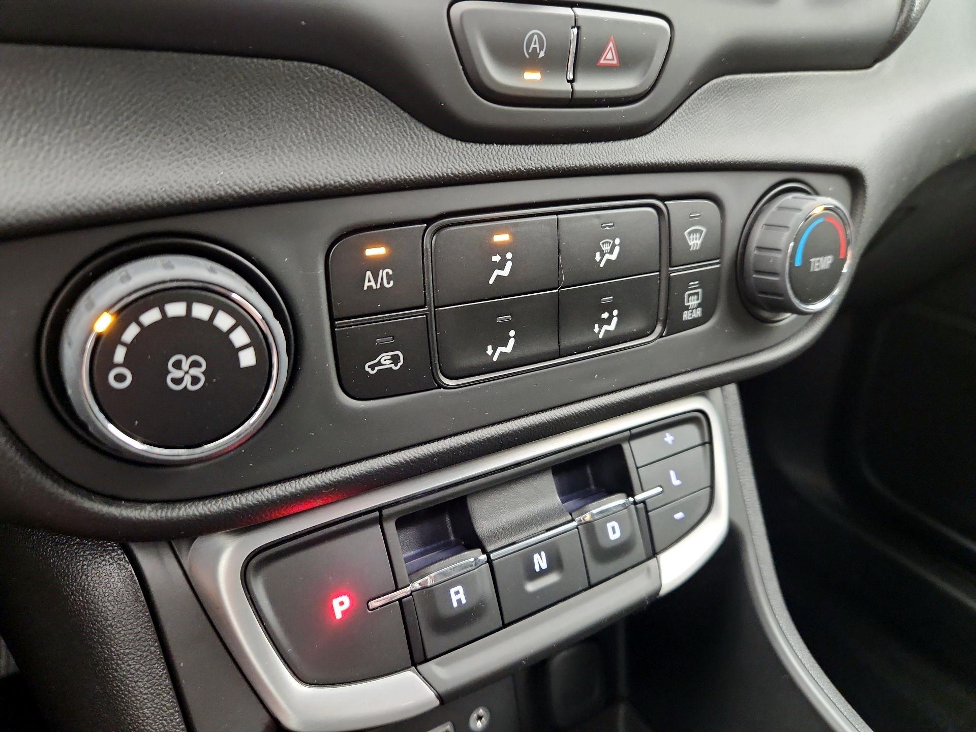 Thumbnail: 2023 GMC Terrain - 16