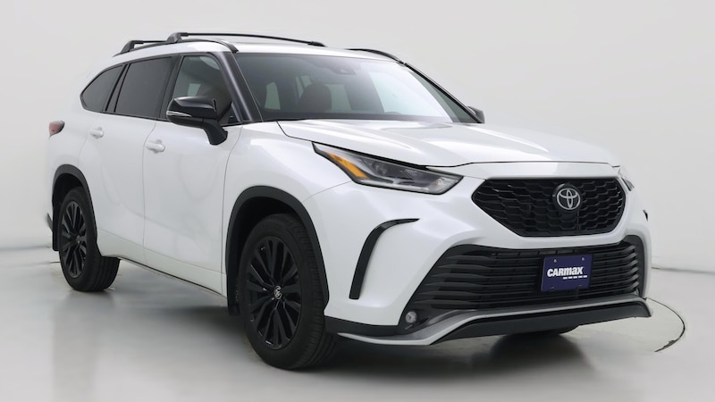 2024 Toyota Highlander XSE Hero Image