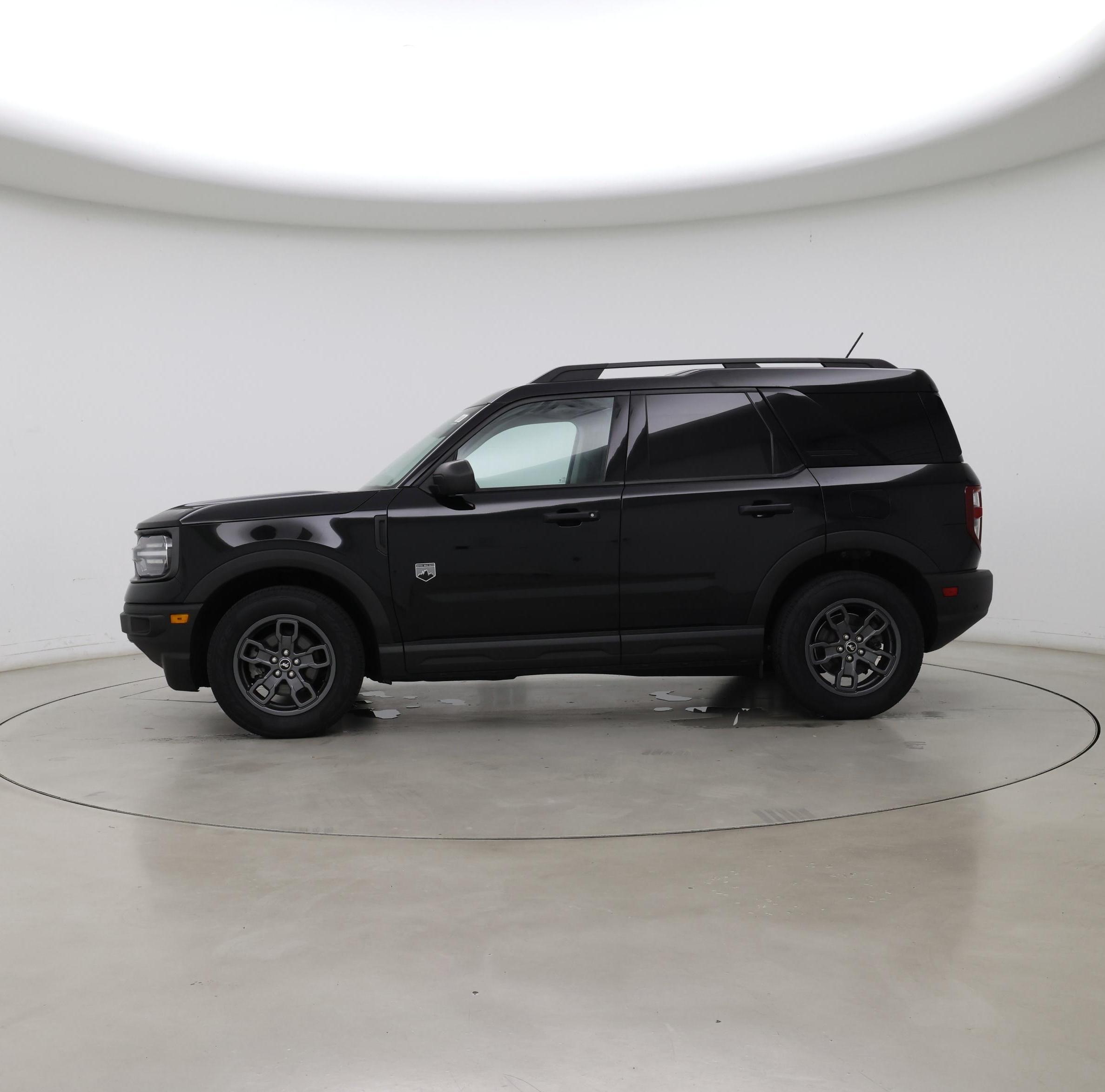 Thumbnail: 2021 Ford Bronco Sport - 3