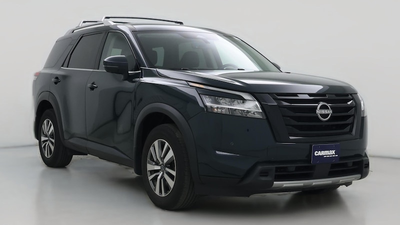 2023 Nissan Pathfinder SL Hero Image