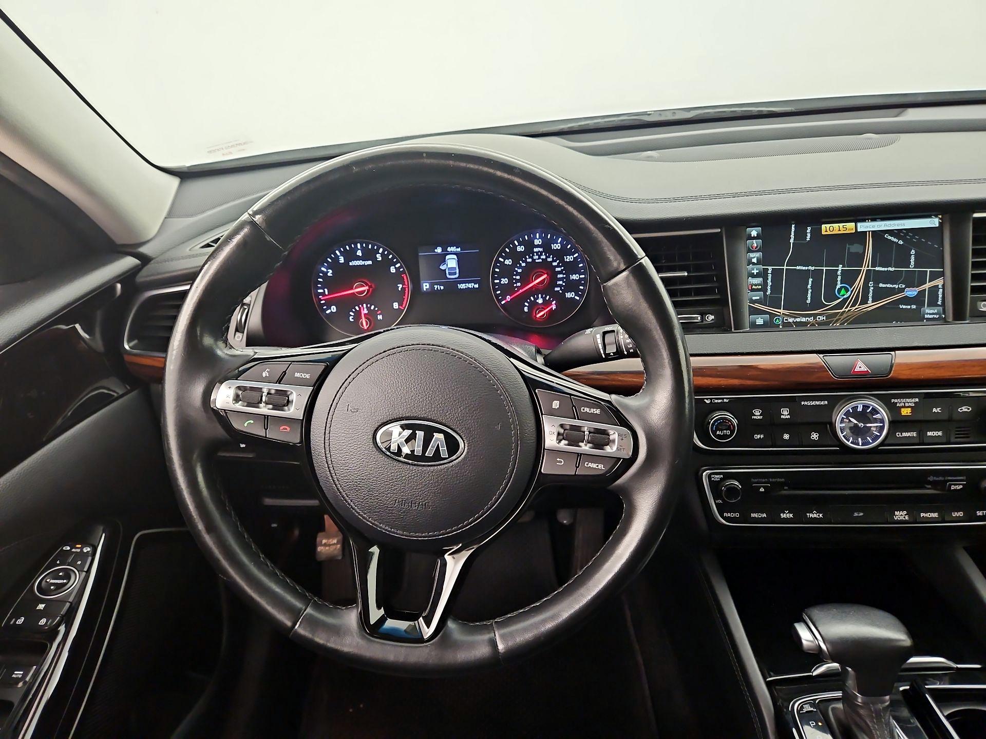 Thumbnail: 2017 Kia Cadenza - 10