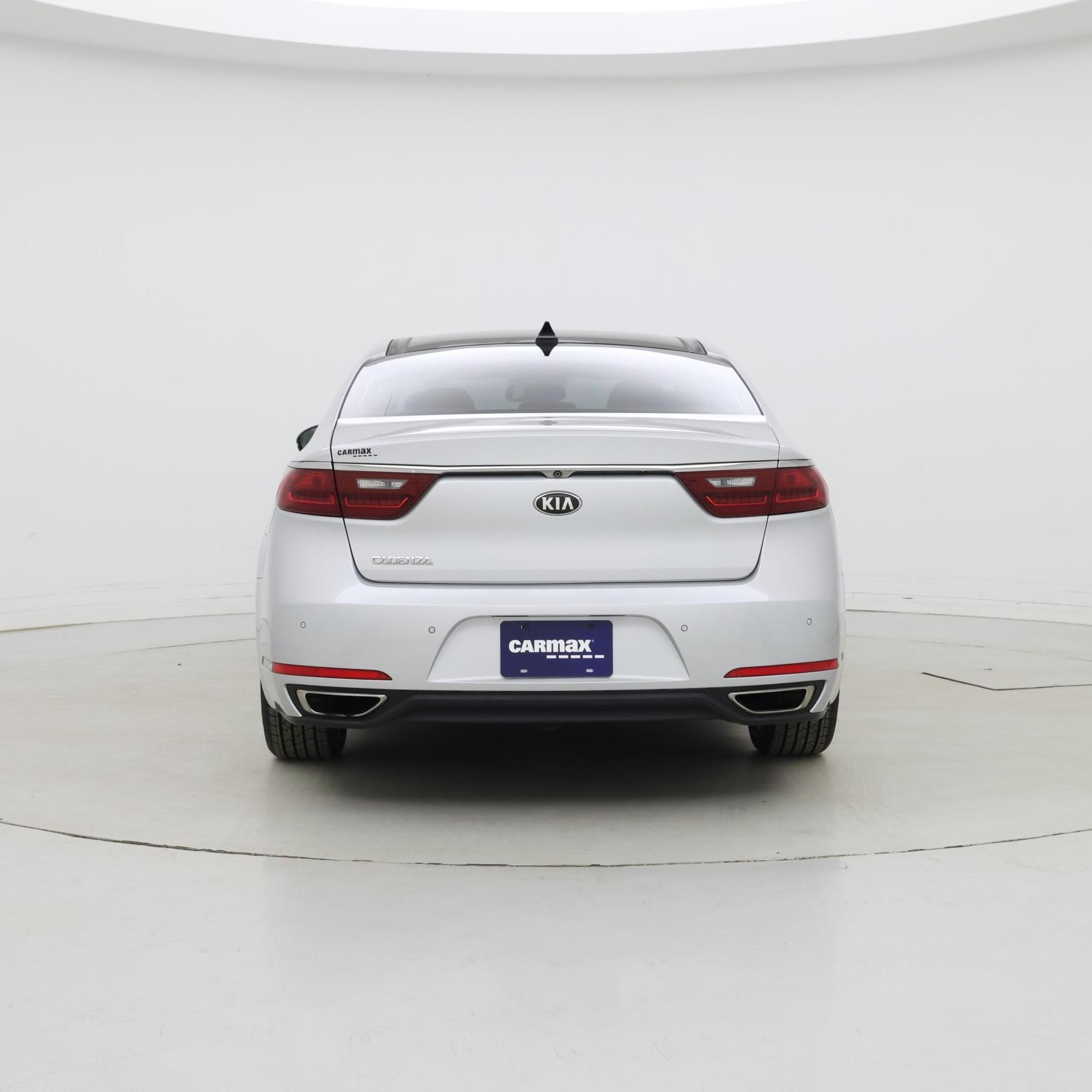 Thumbnail: 2017 Kia Cadenza - 6