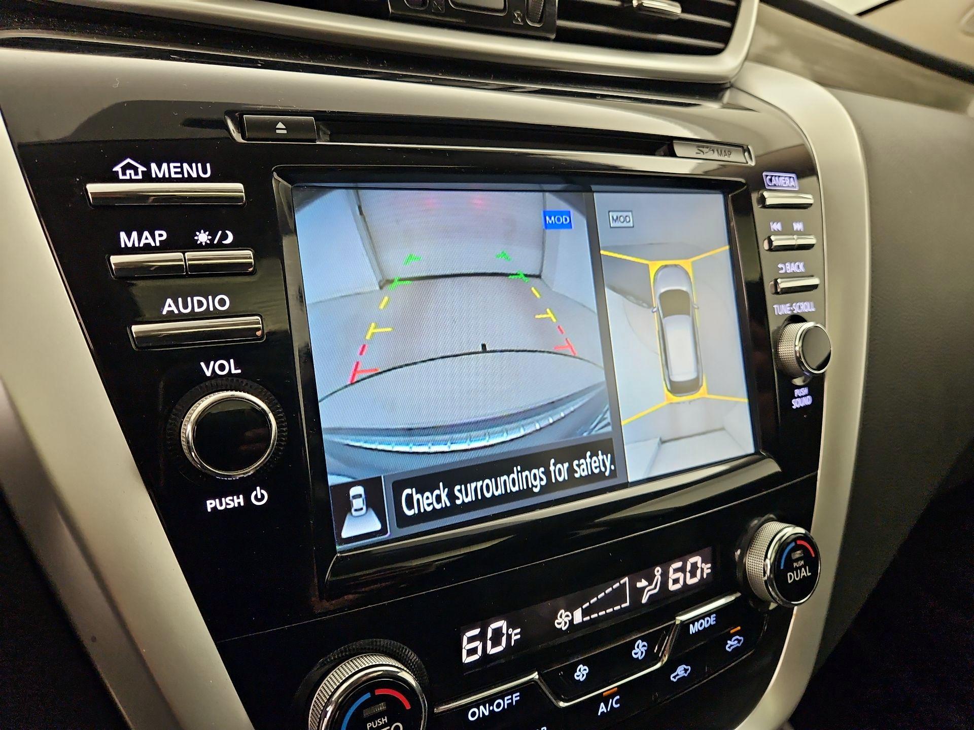 Thumbnail: 2015 Nissan Murano - 15