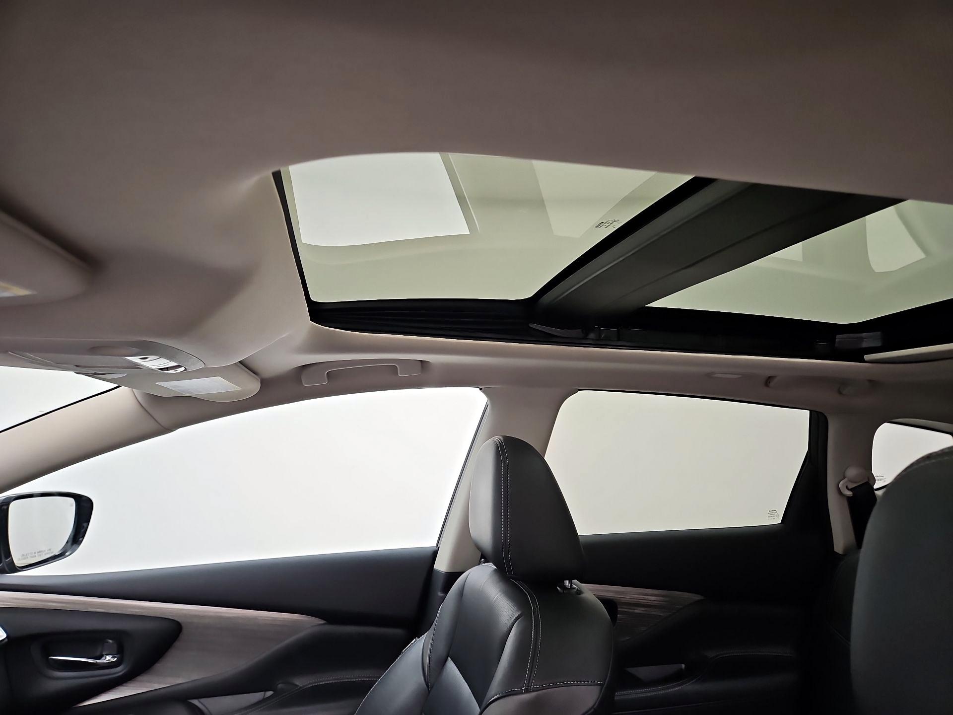 Thumbnail: 2015 Nissan Murano - 20