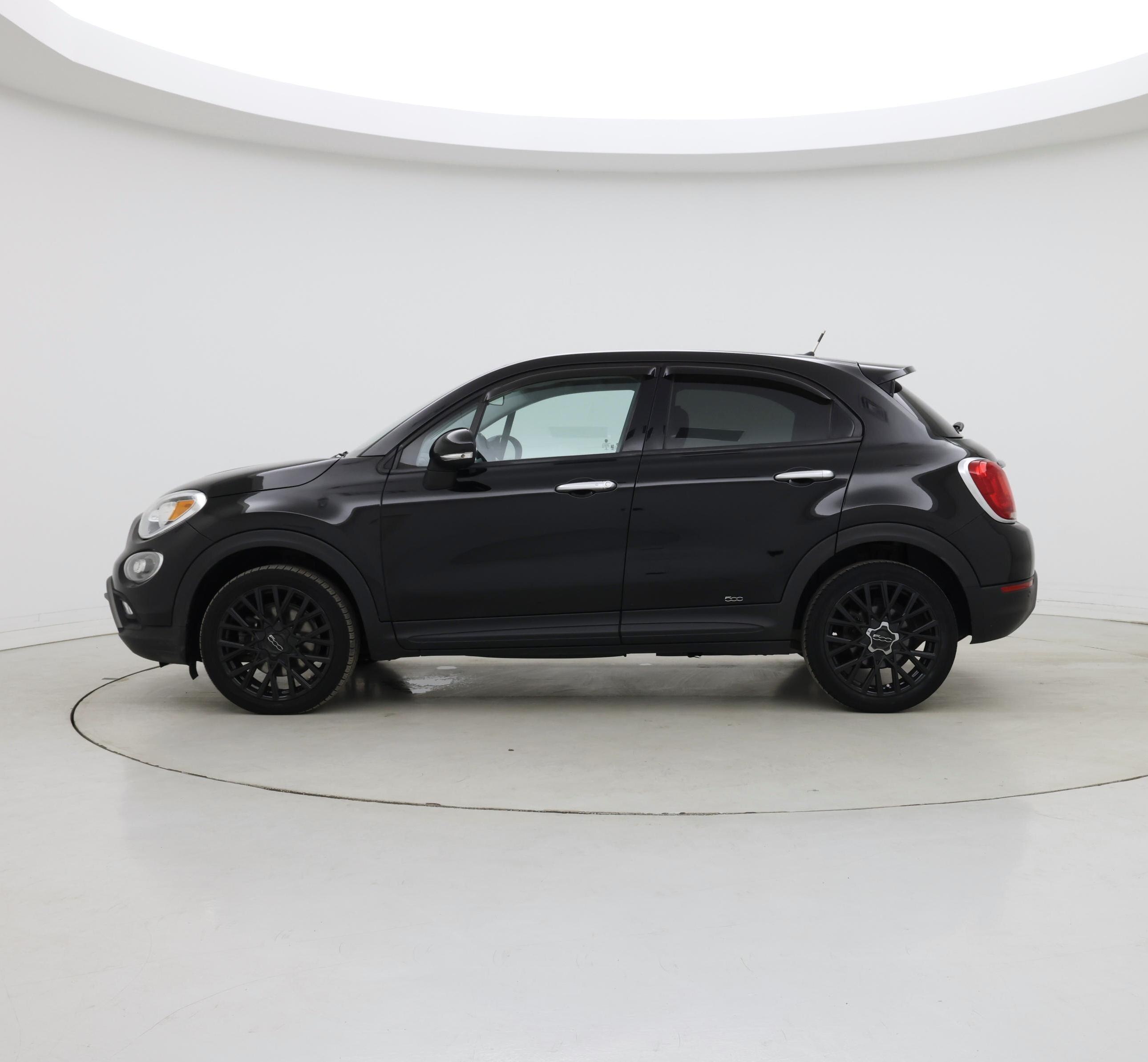 Thumbnail: 2016 Fiat 500X - 3