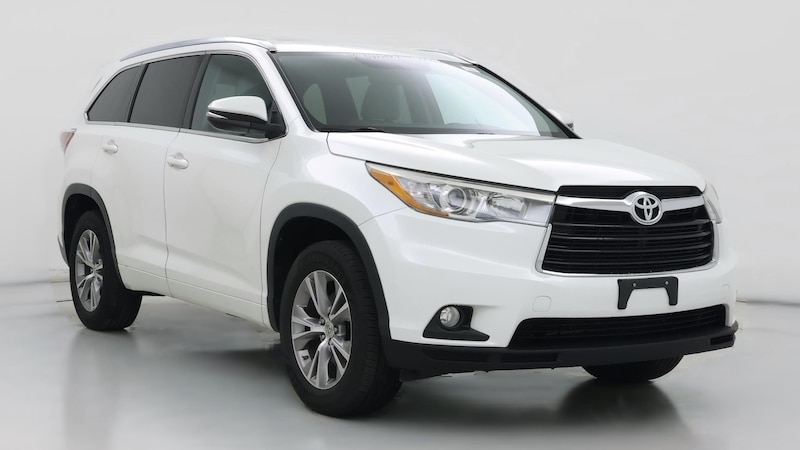 2015 Toyota Highlander XLE Hero Image