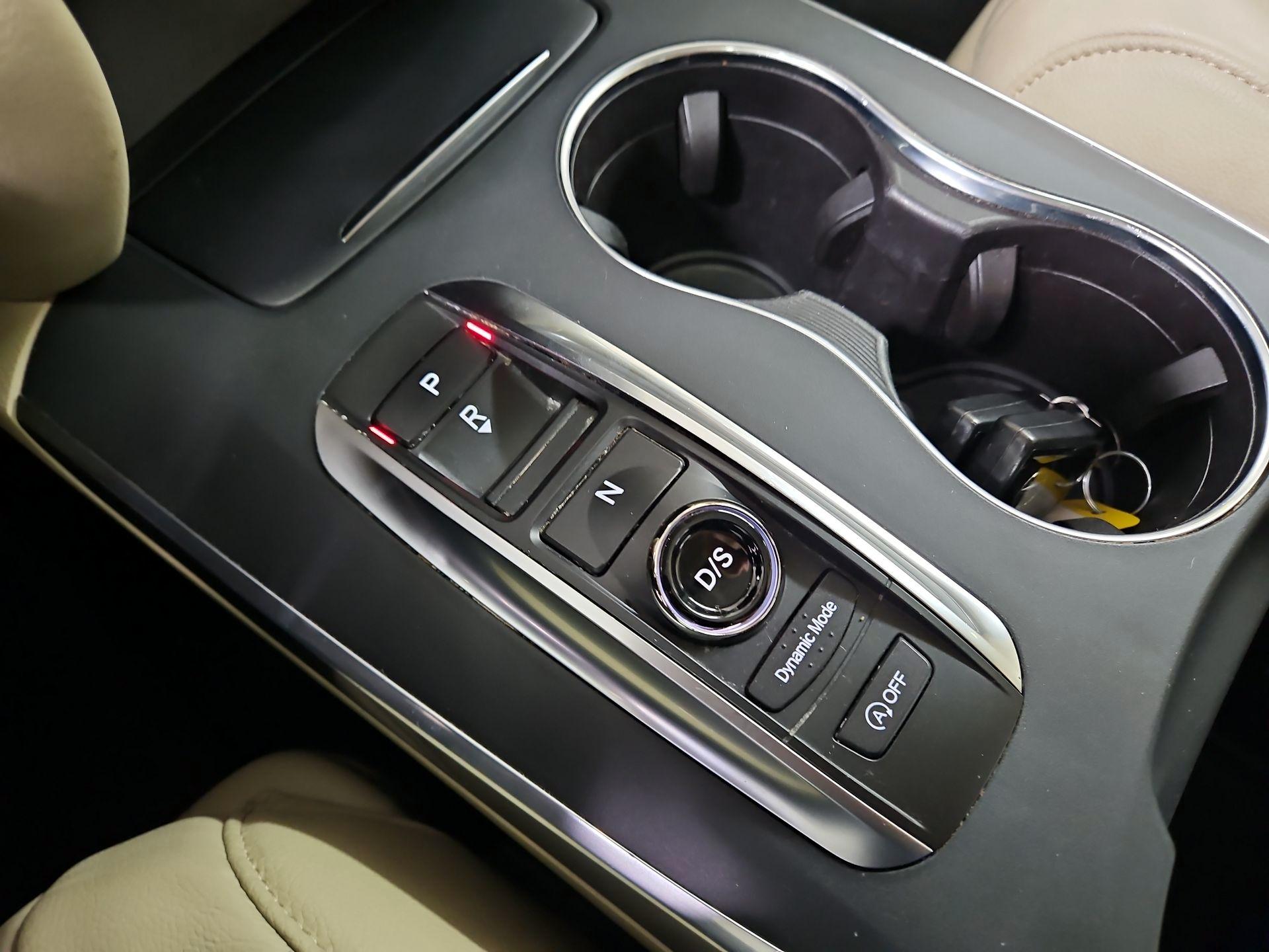 Thumbnail: 2020 Acura MDX - 17