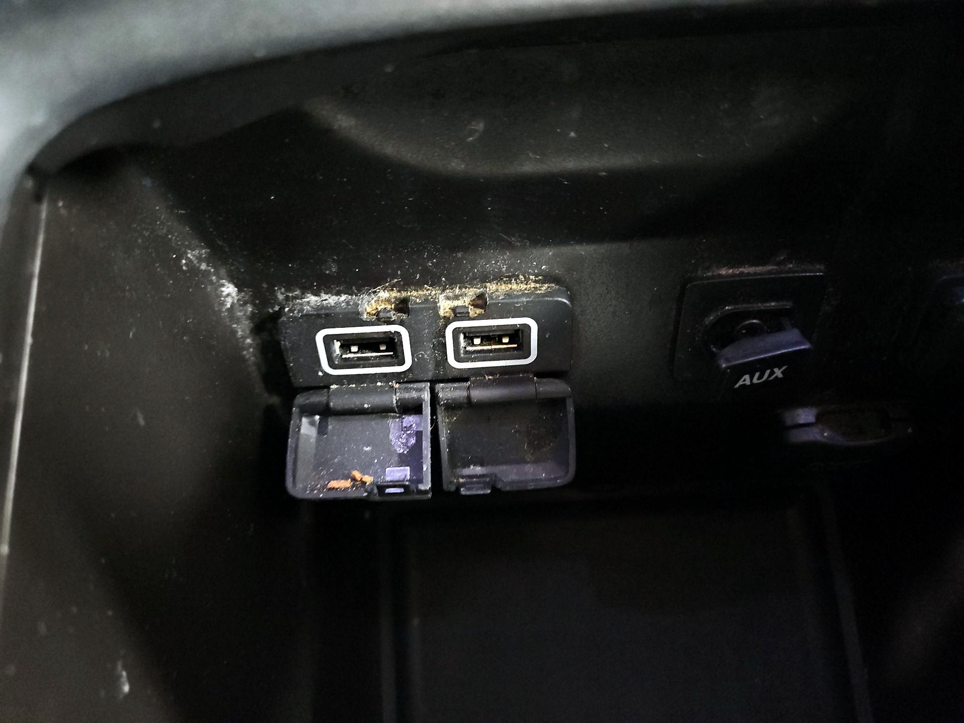 Thumbnail: 2020 Acura MDX - 18