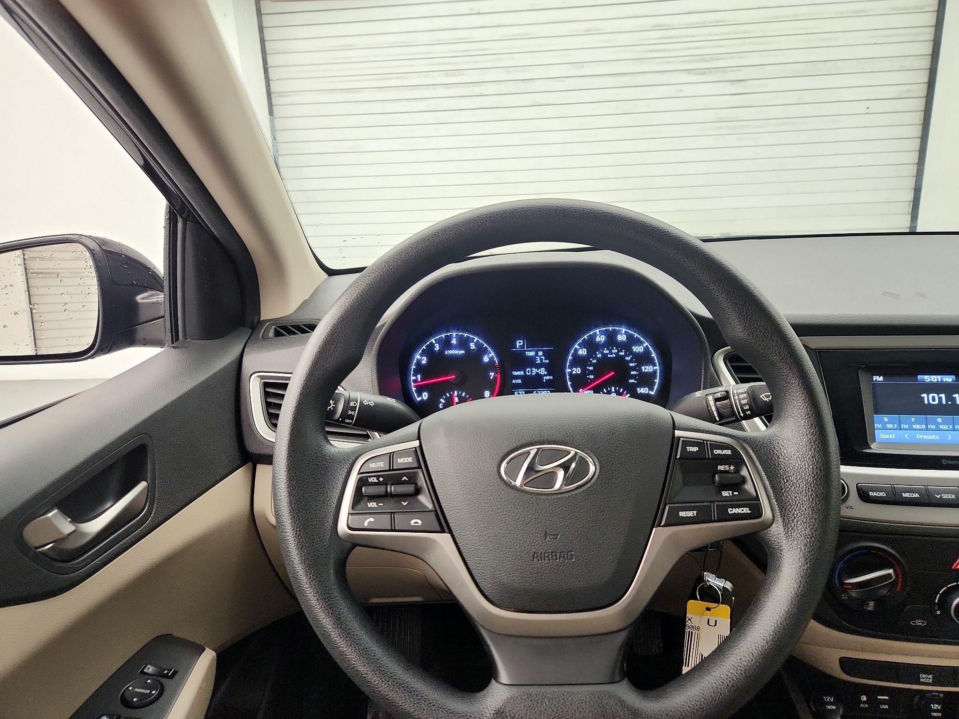 Thumbnail: 2020 Hyundai Accent - 10