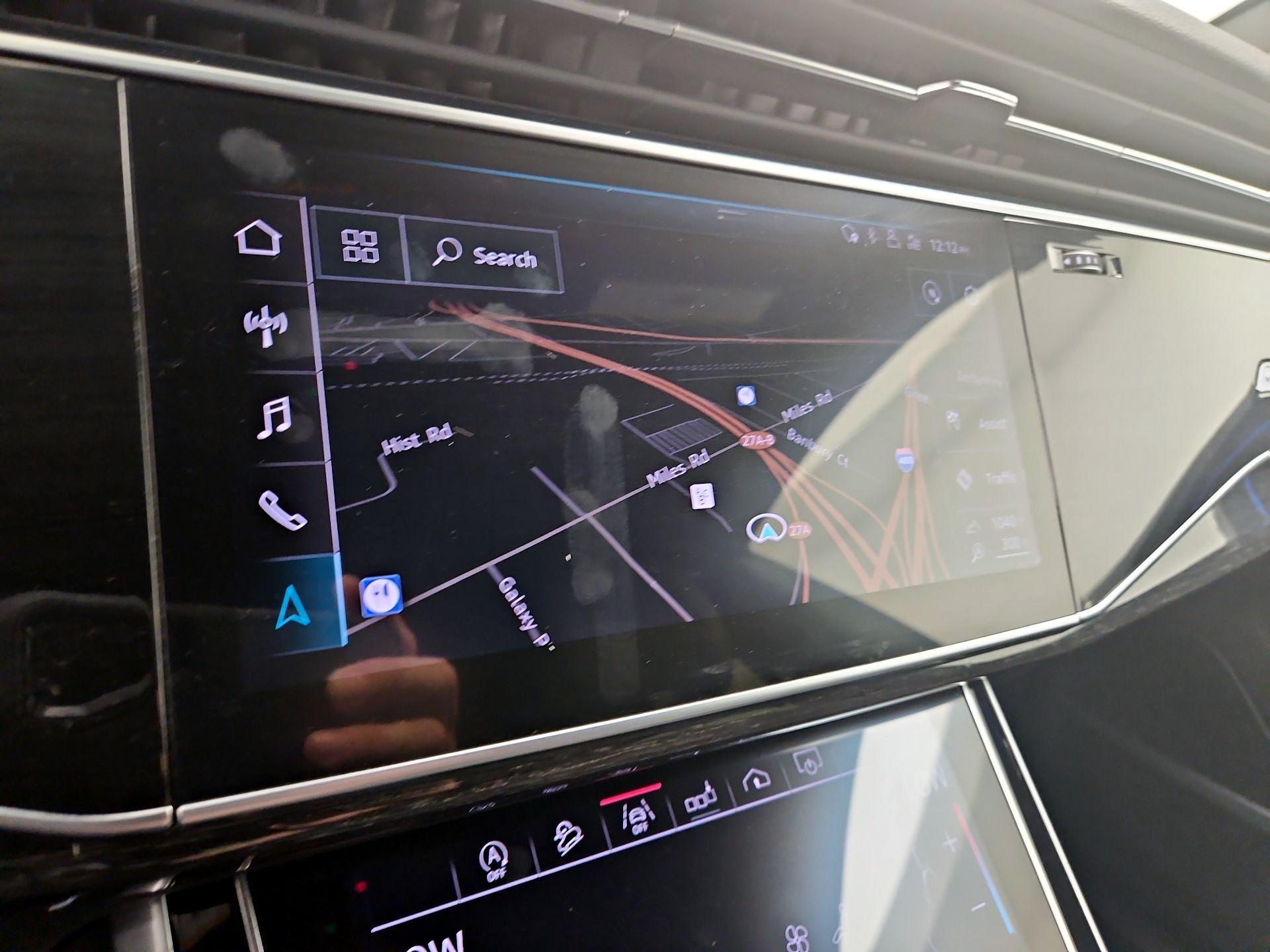 Thumbnail: 2019 Audi Q8 - 14
