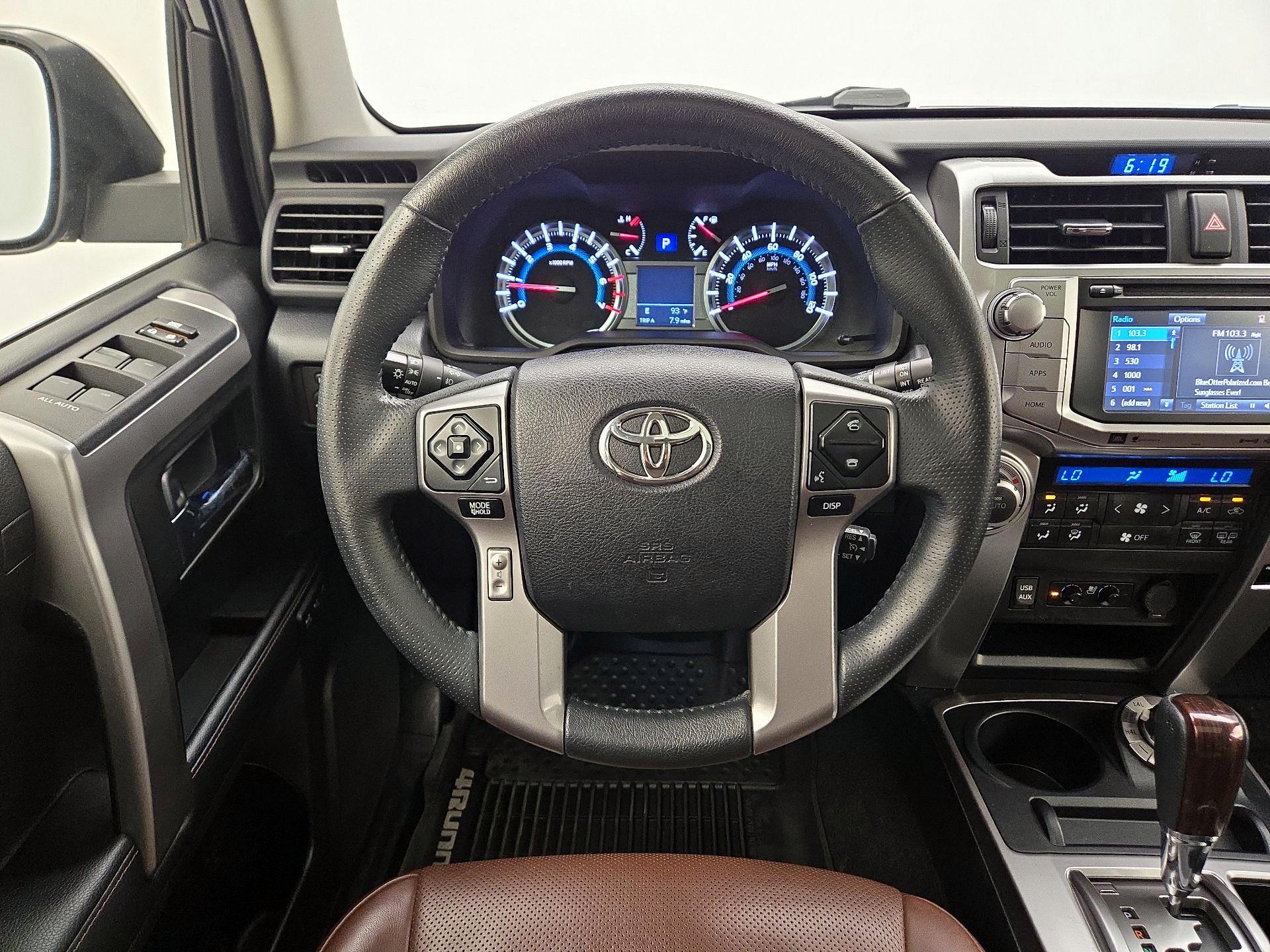 Thumbnail: 2019 Toyota 4Runner - 10