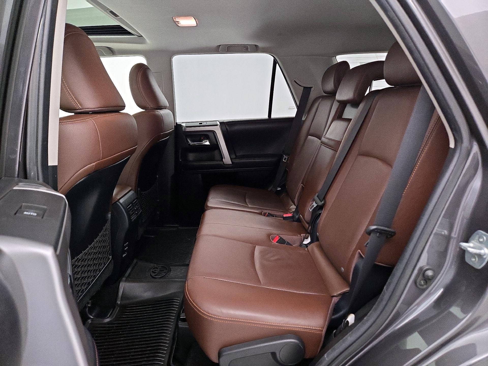 Thumbnail: 2019 Toyota 4Runner - 20
