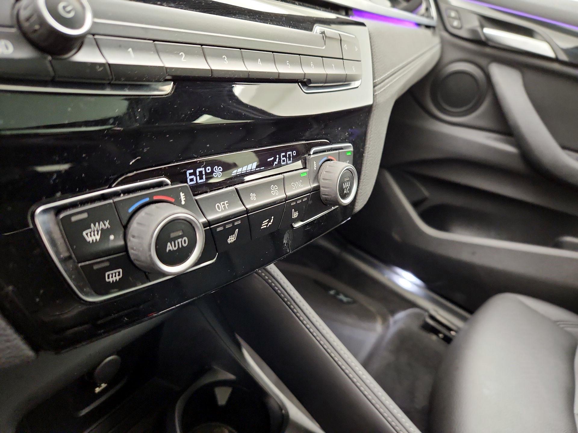 Thumbnail: 2021 BMW X1 - 16