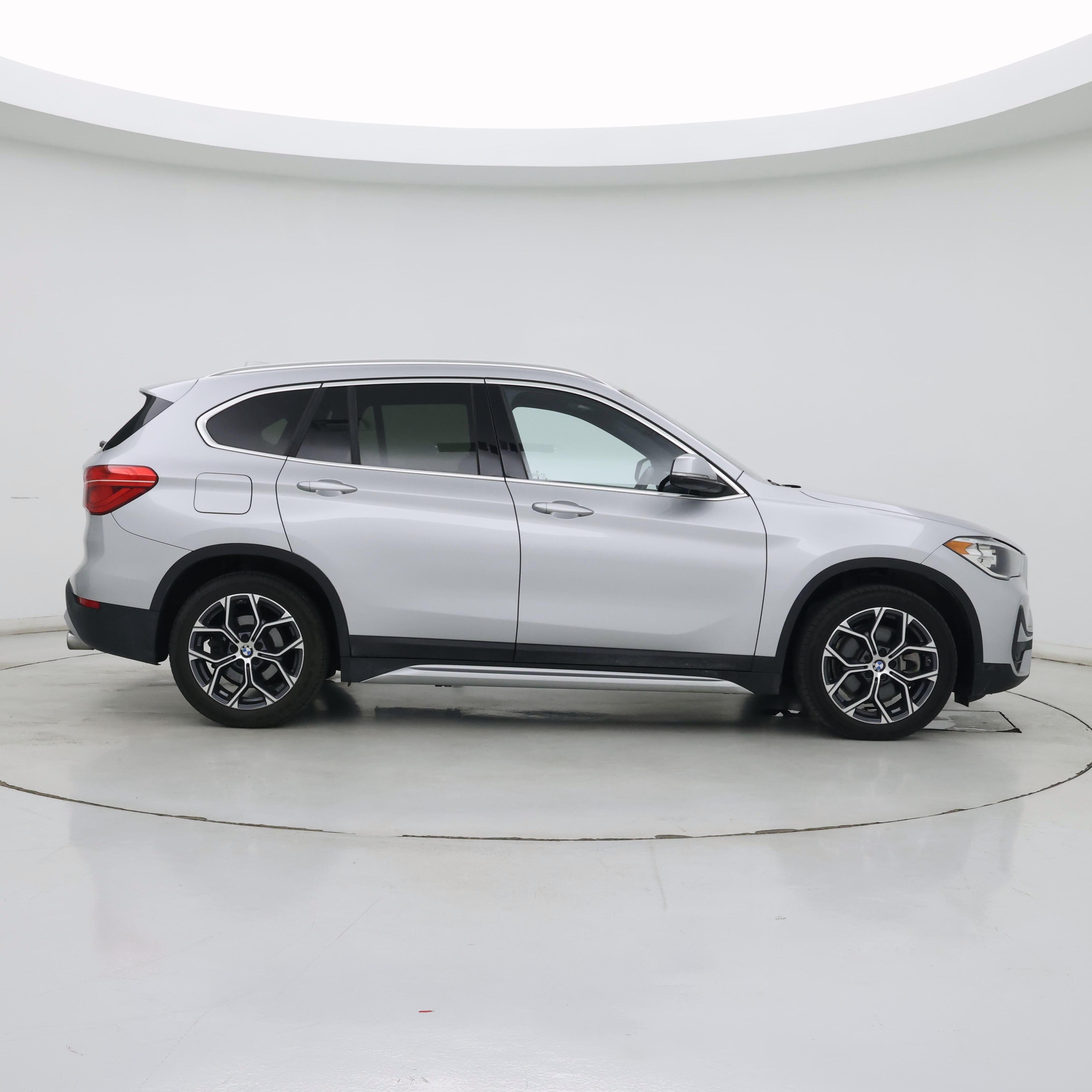 Thumbnail: 2021 BMW X1 - 7