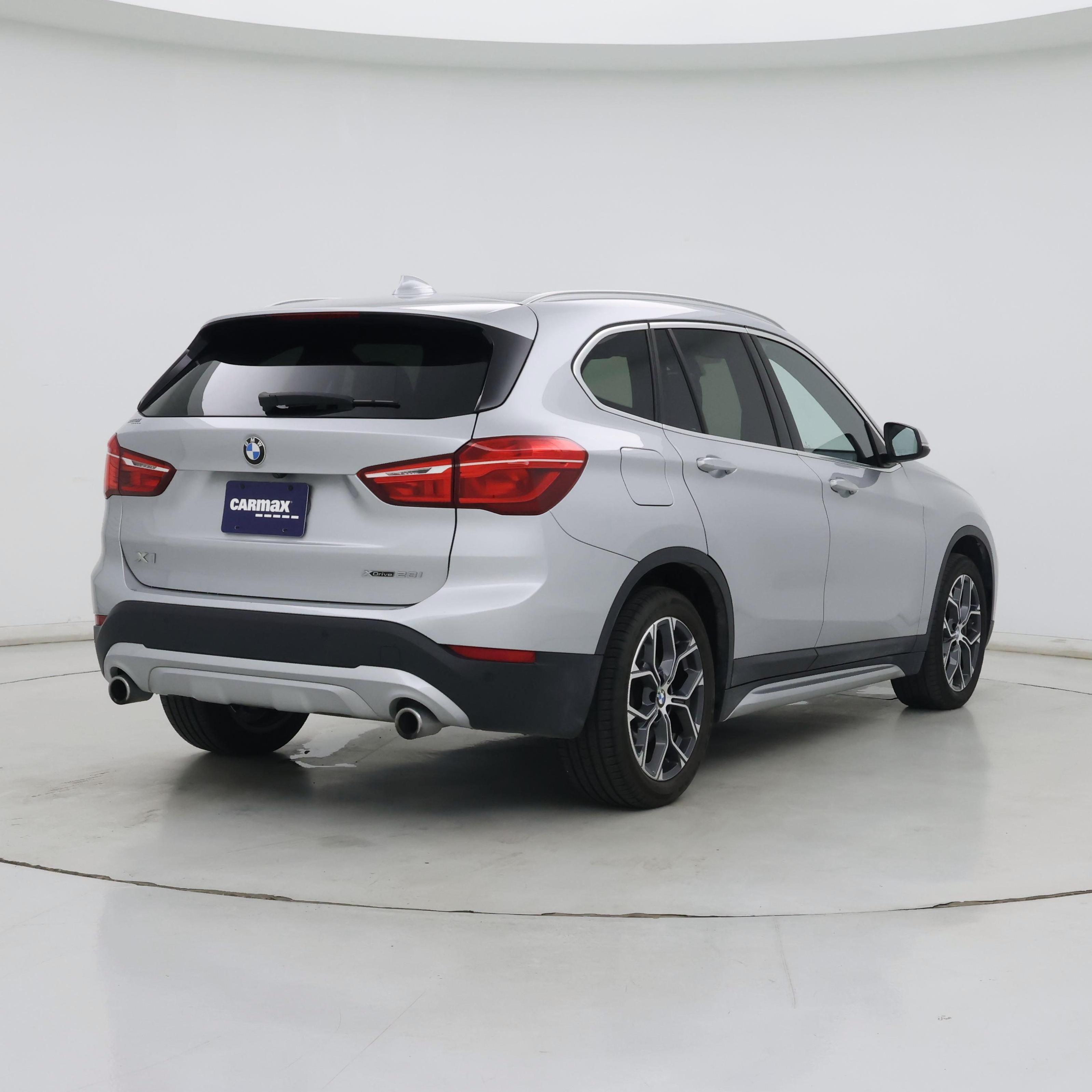 Thumbnail: 2021 BMW X1 - 8