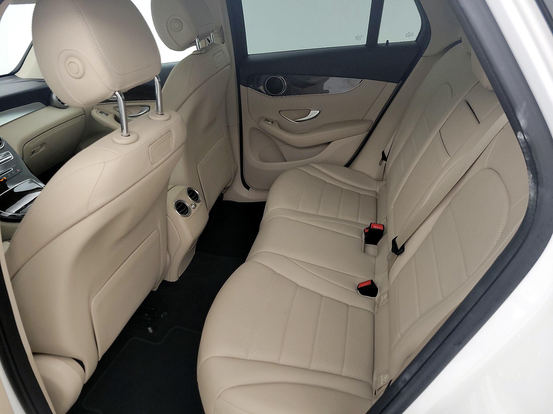 Thumbnail: 2019 Mercedes-Benz GLC - 18