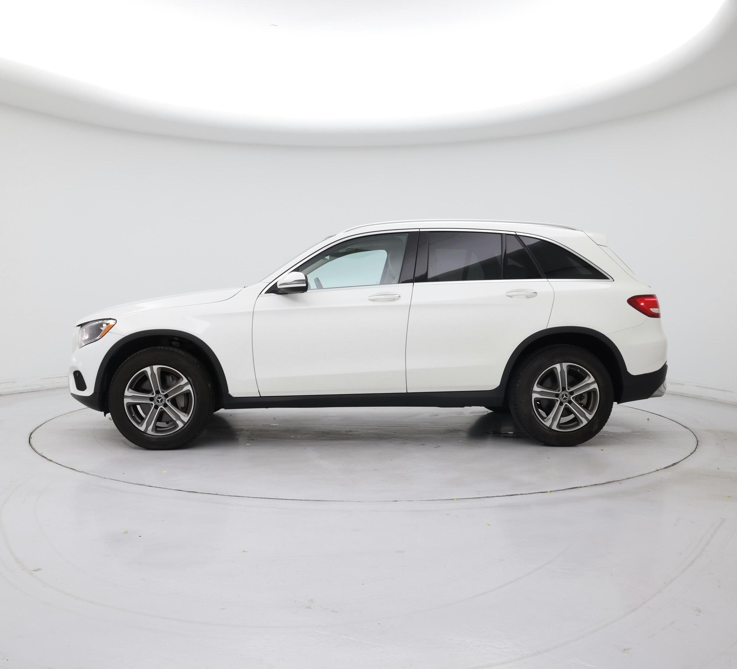 Thumbnail: 2019 Mercedes-Benz GLC - 3