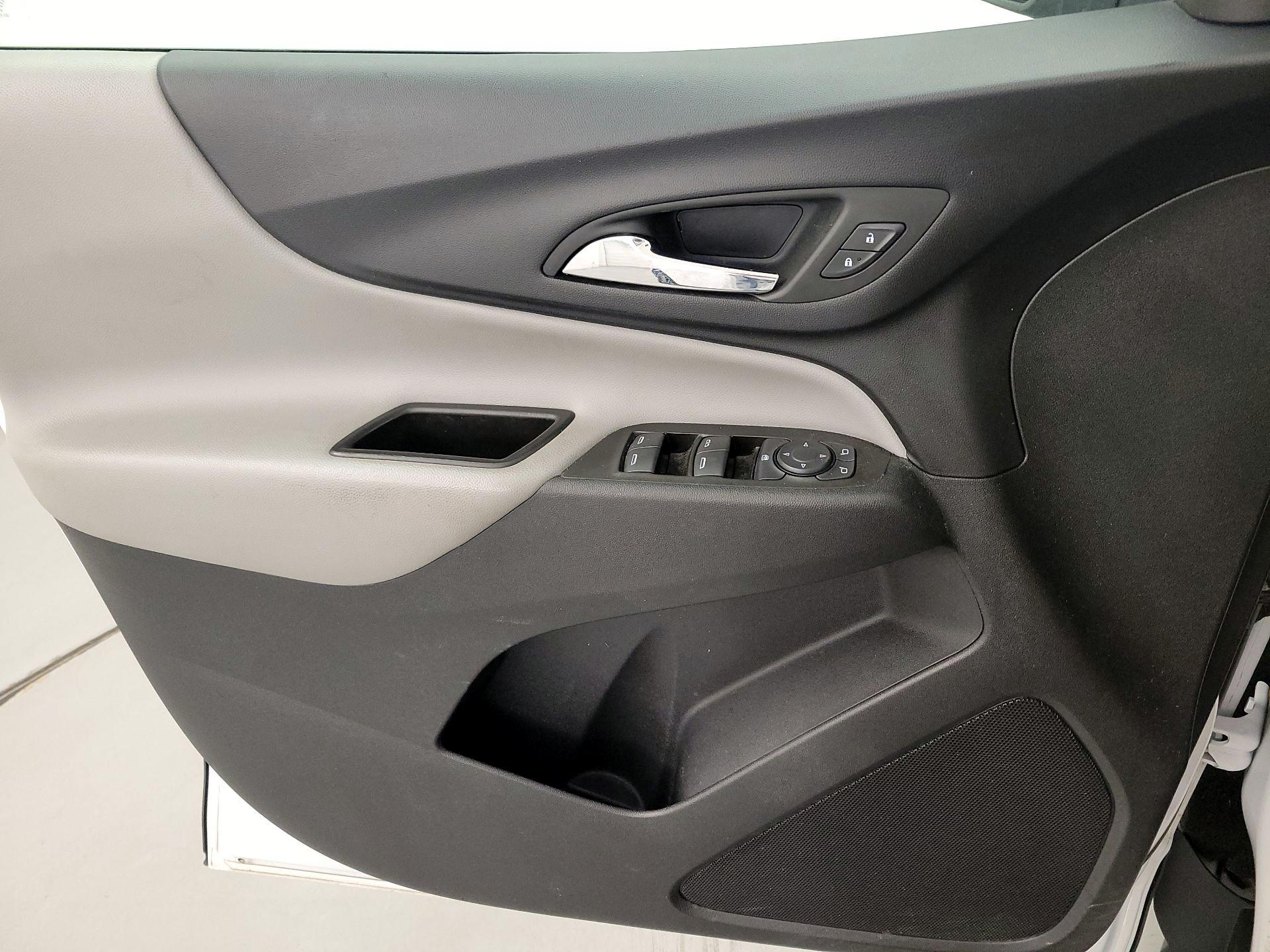 Thumbnail: 2023 Chevrolet Equinox - 12