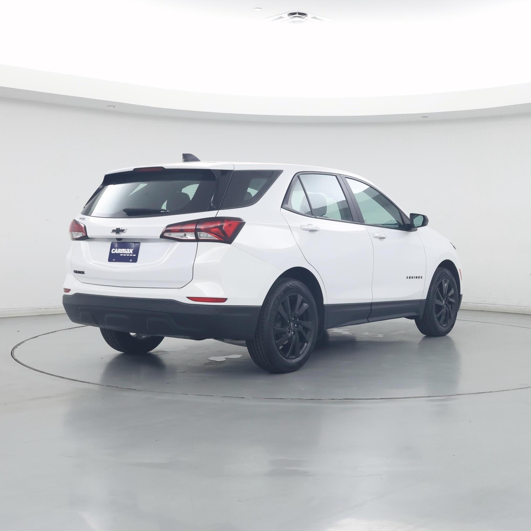 Thumbnail: 2023 Chevrolet Equinox - 8