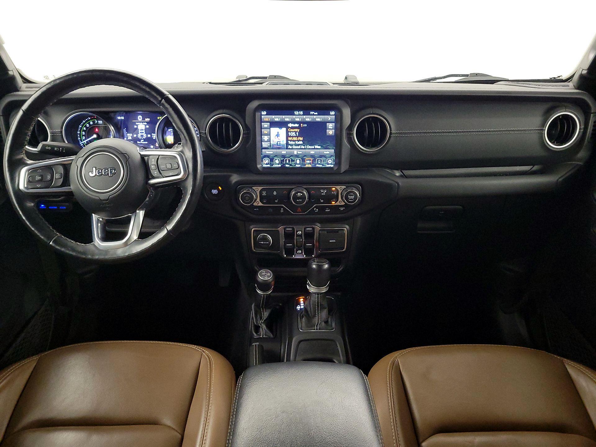 Thumbnail: 2021 Jeep Wrangler - 9