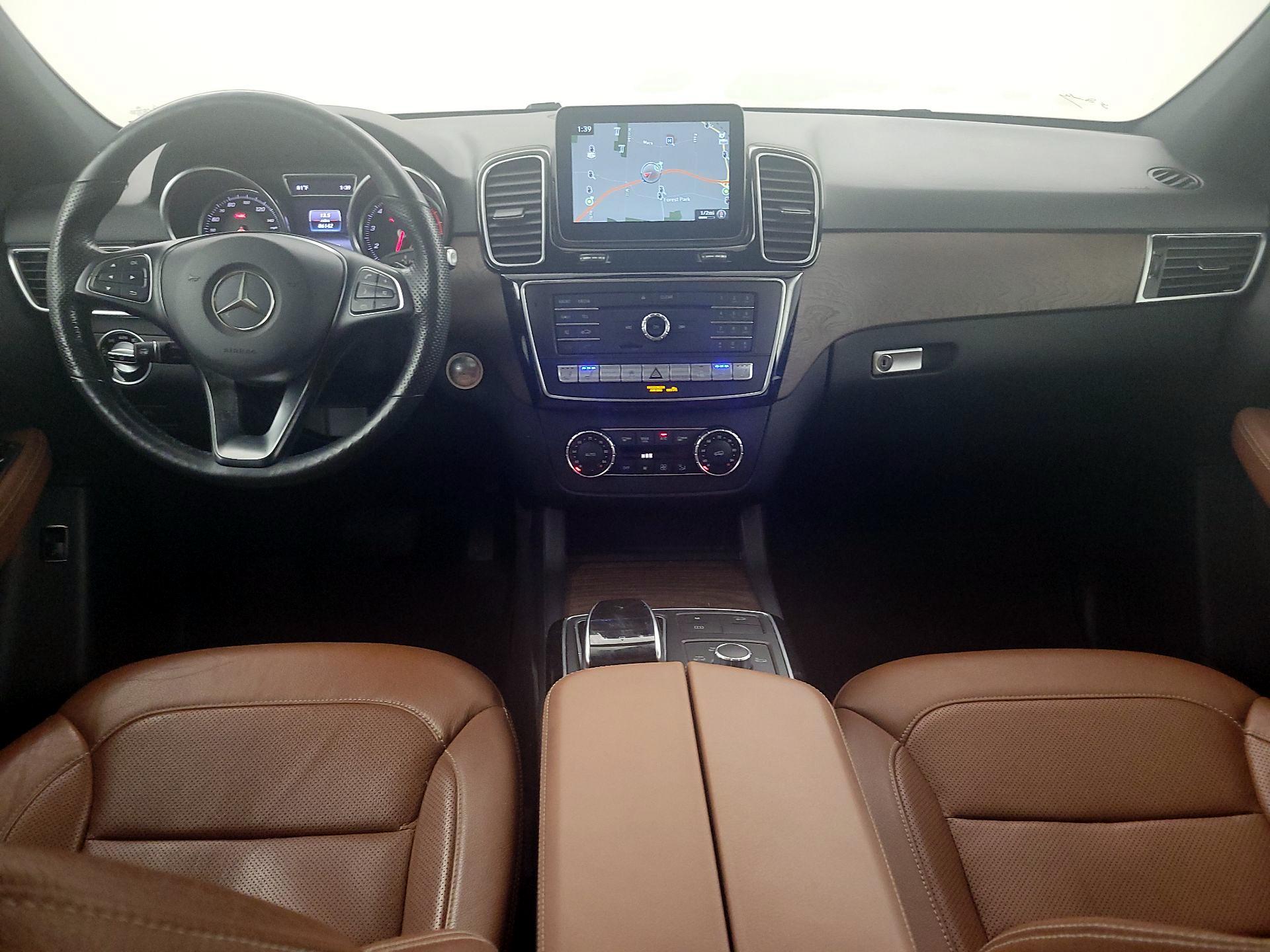 Thumbnail: 2016 Mercedes-Benz GLE - 9