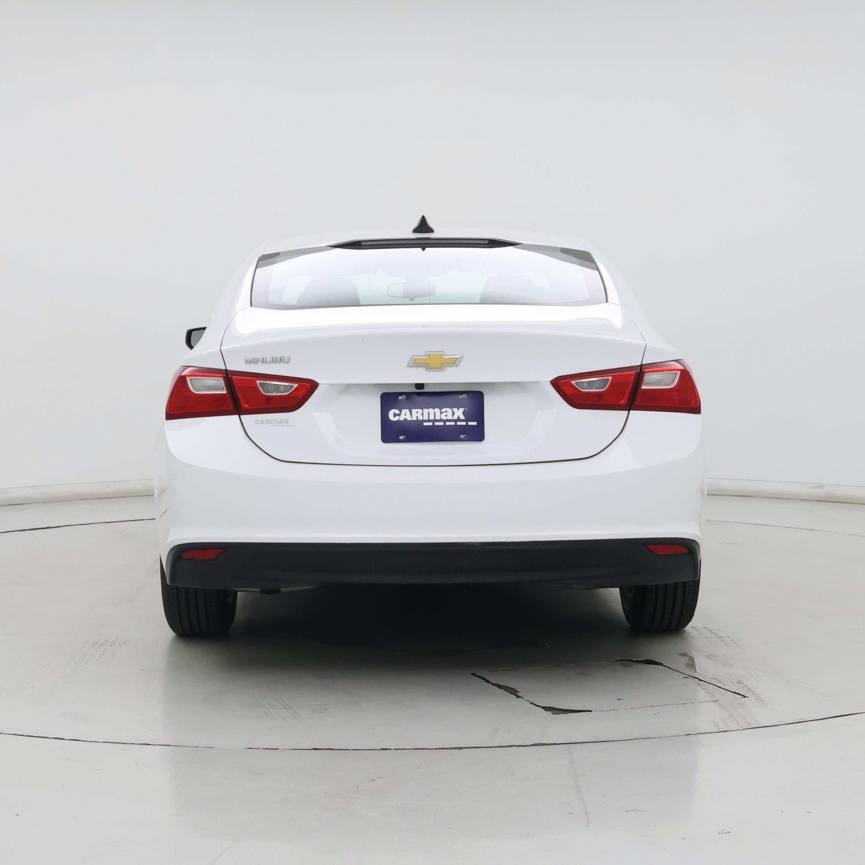 Thumbnail: 2022 Chevrolet Malibu - 6