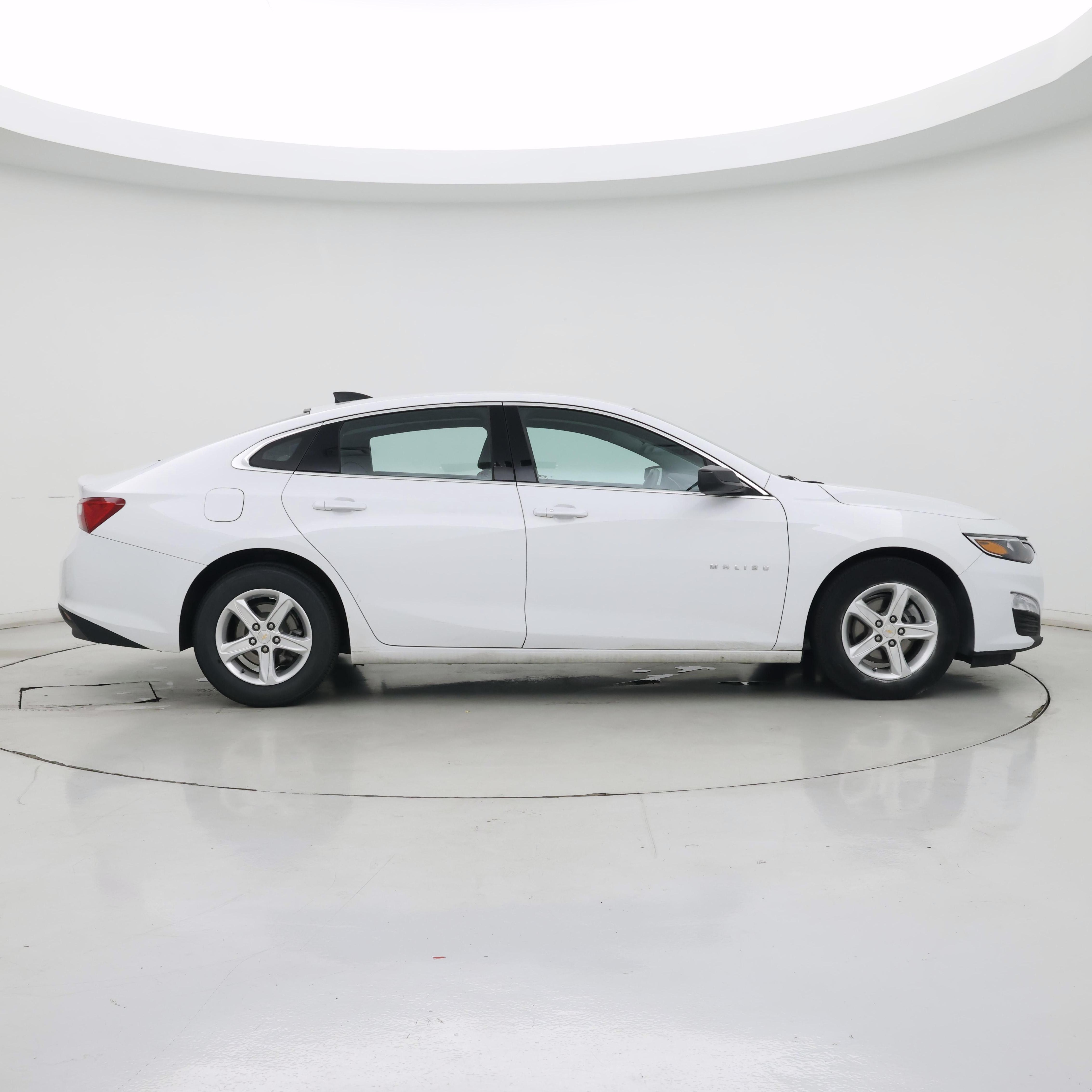 Thumbnail: 2022 Chevrolet Malibu - 7
