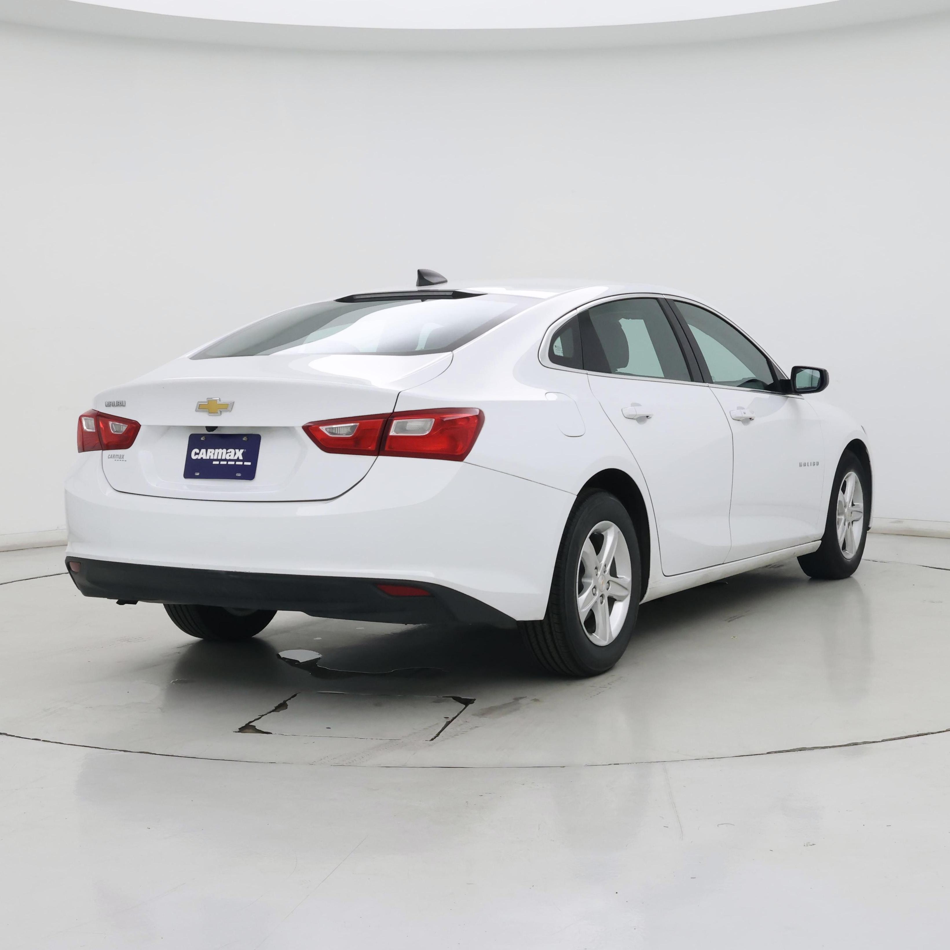 Thumbnail: 2022 Chevrolet Malibu - 8